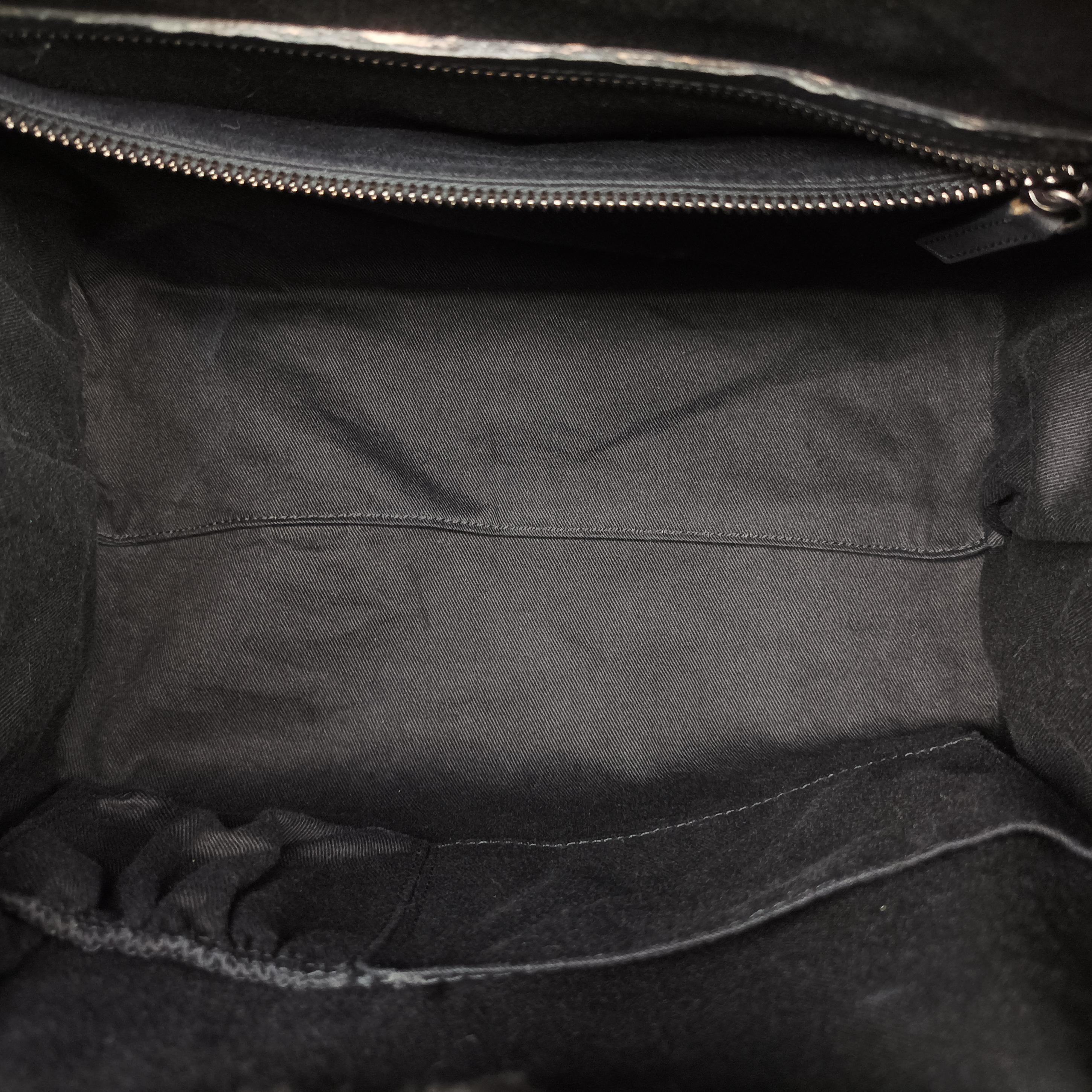 Pre-owned Givenchy Antigona Black Leather  shoulderbag | stylenewstar