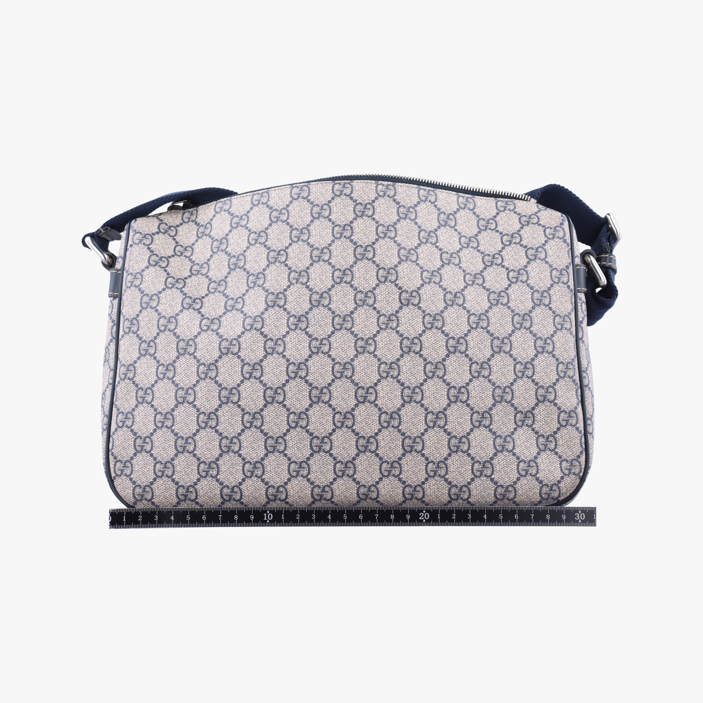 Pre-owned Gucci GG Supreme messenger Beige × Navy PVC coated canvas 246881 shoulderbag | stylenewstar