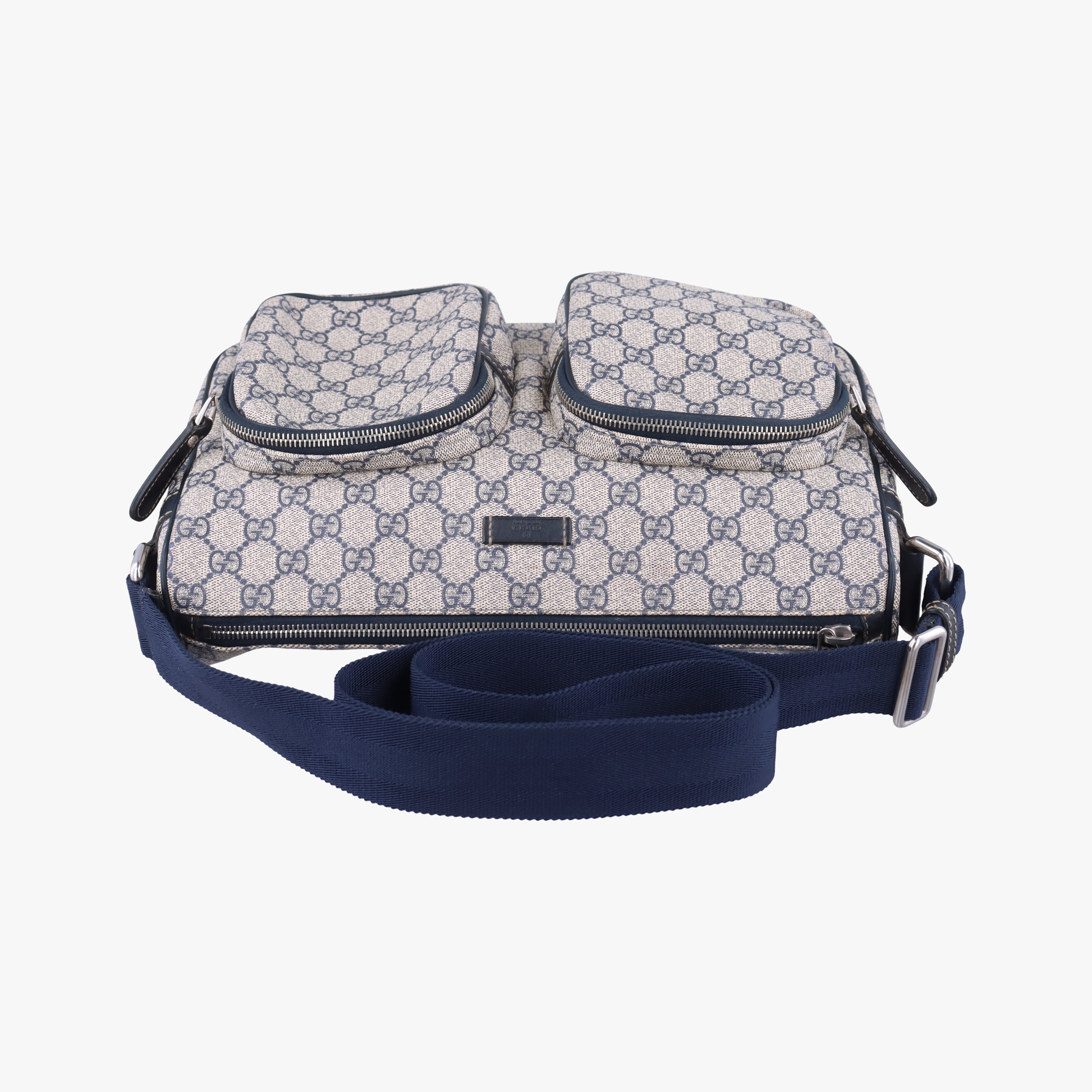 Pre-owned Gucci GG Supreme messenger Beige × Navy PVC coated canvas 246881 shoulderbag | stylenewstar