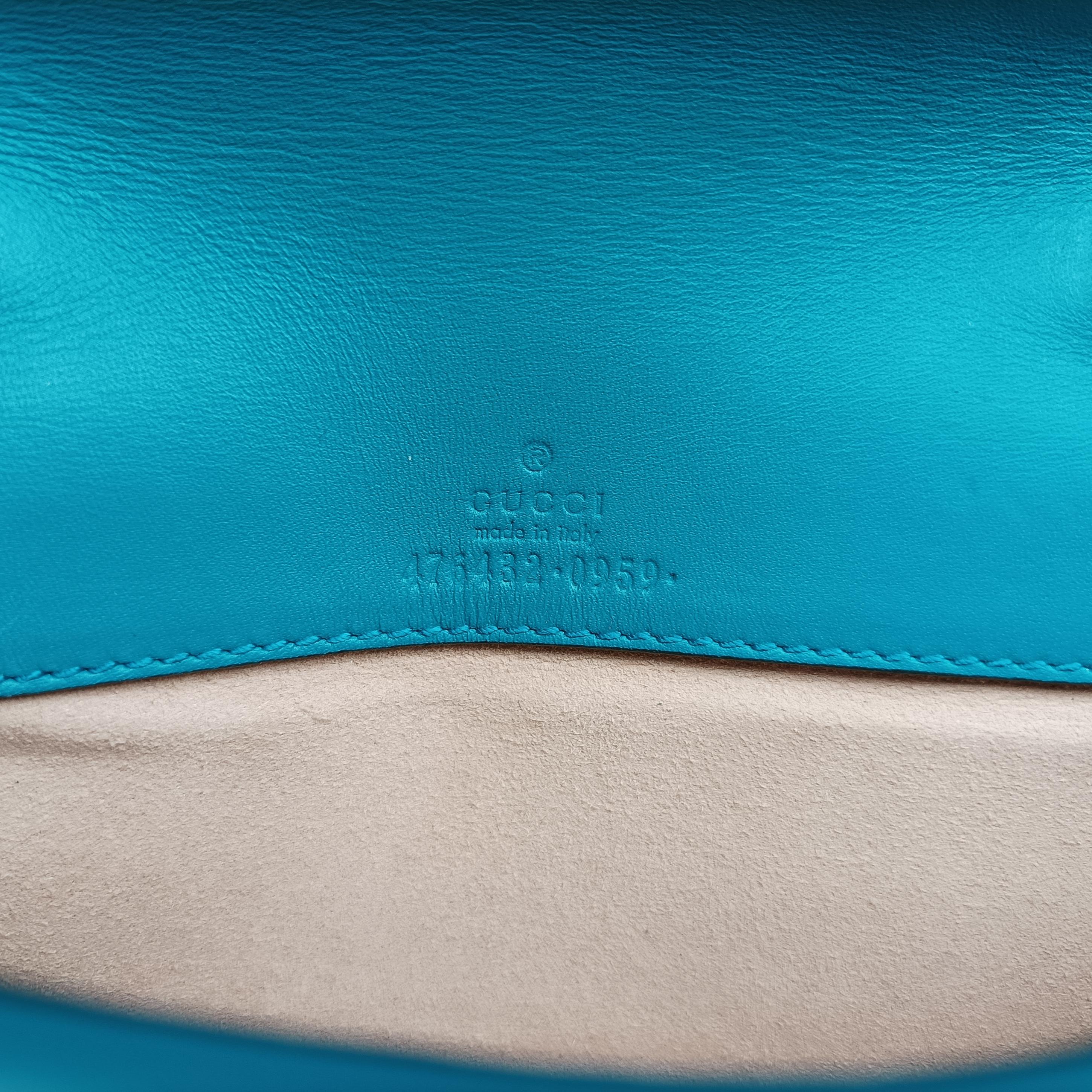 Pre-owned Gucci Dionysus Blue velour 476432 shoulderbag | stylenewstar