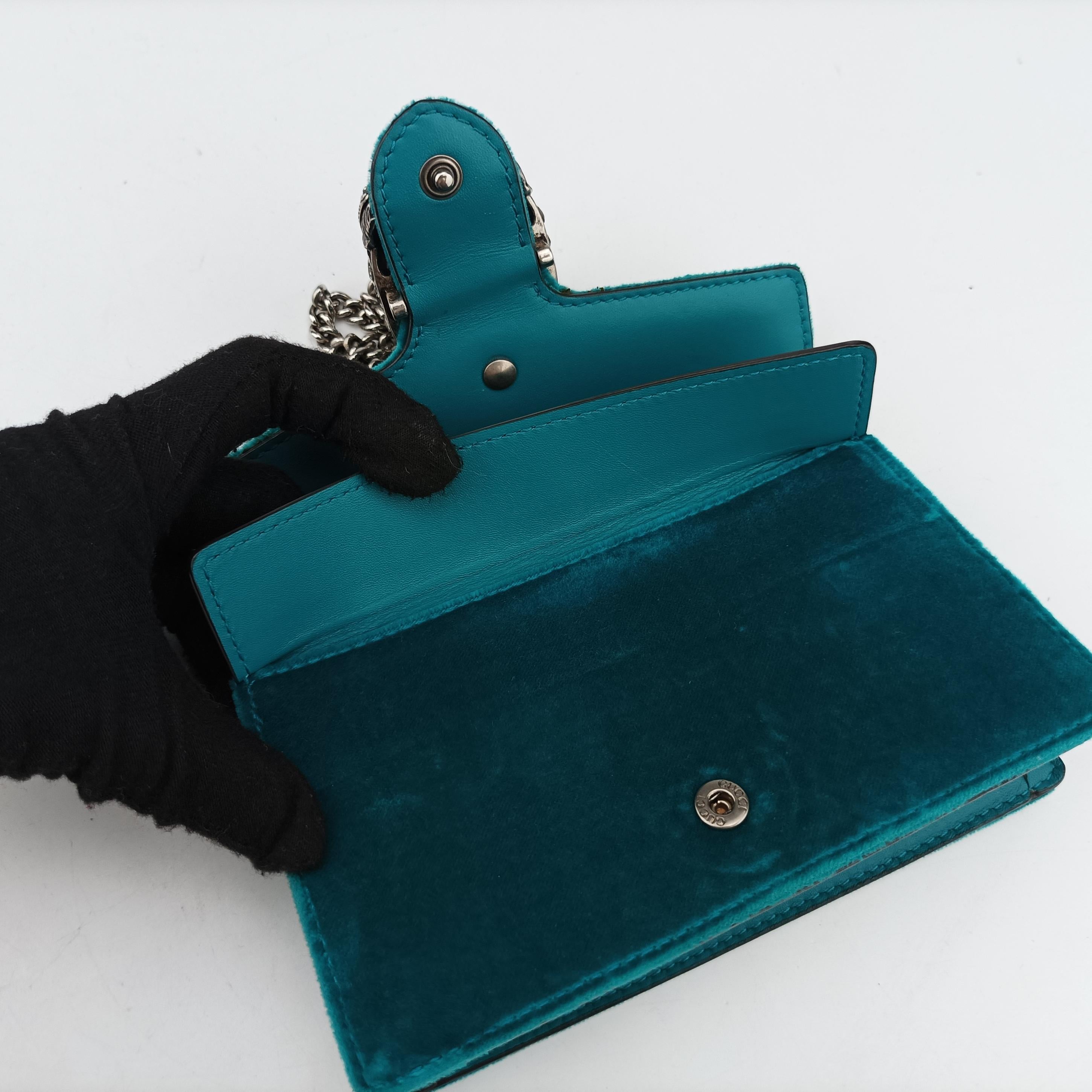 Pre-owned Gucci Dionysus Blue velour 476432 shoulderbag | stylenewstar