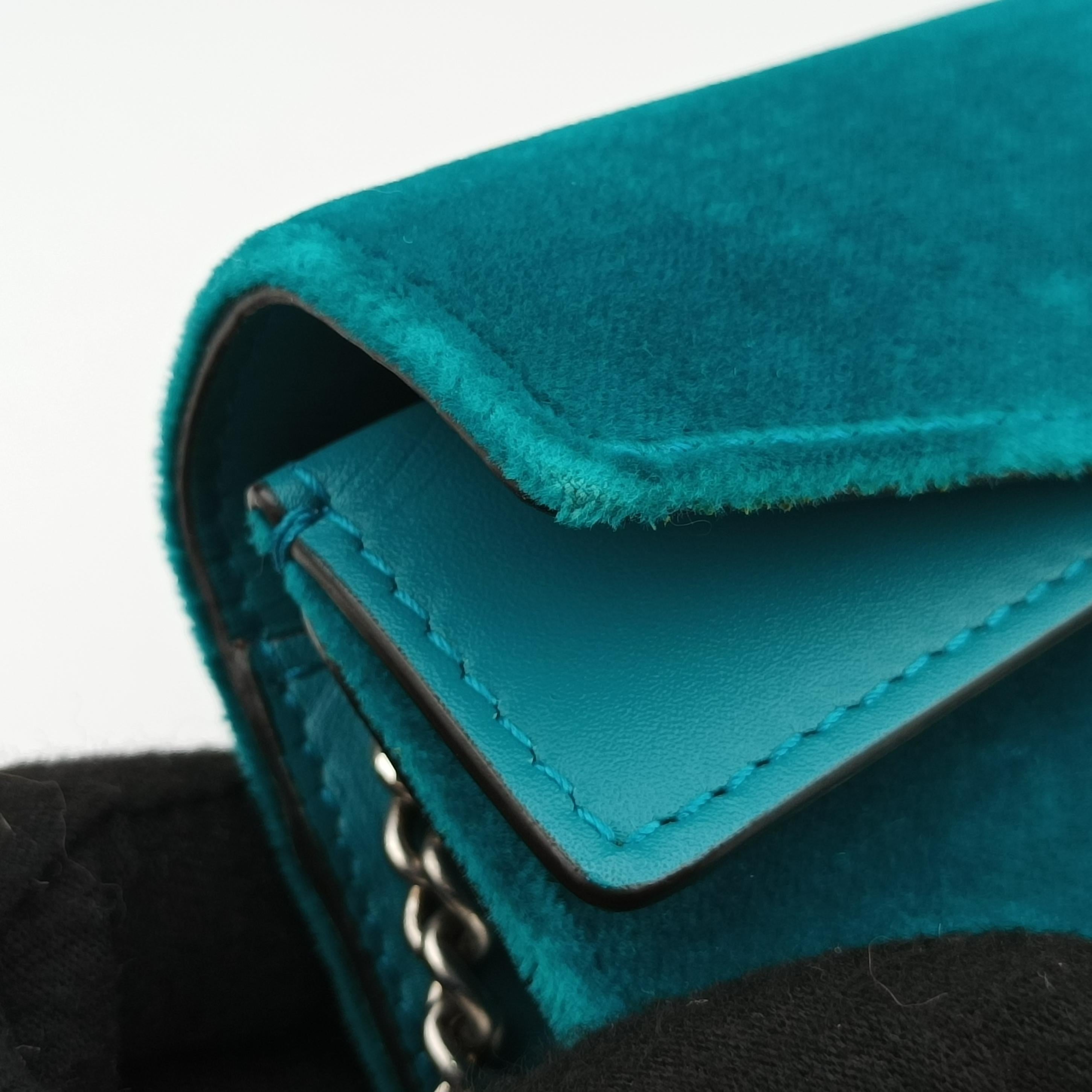 Pre-owned Gucci Dionysus Blue velour 476432 shoulderbag | stylenewstar