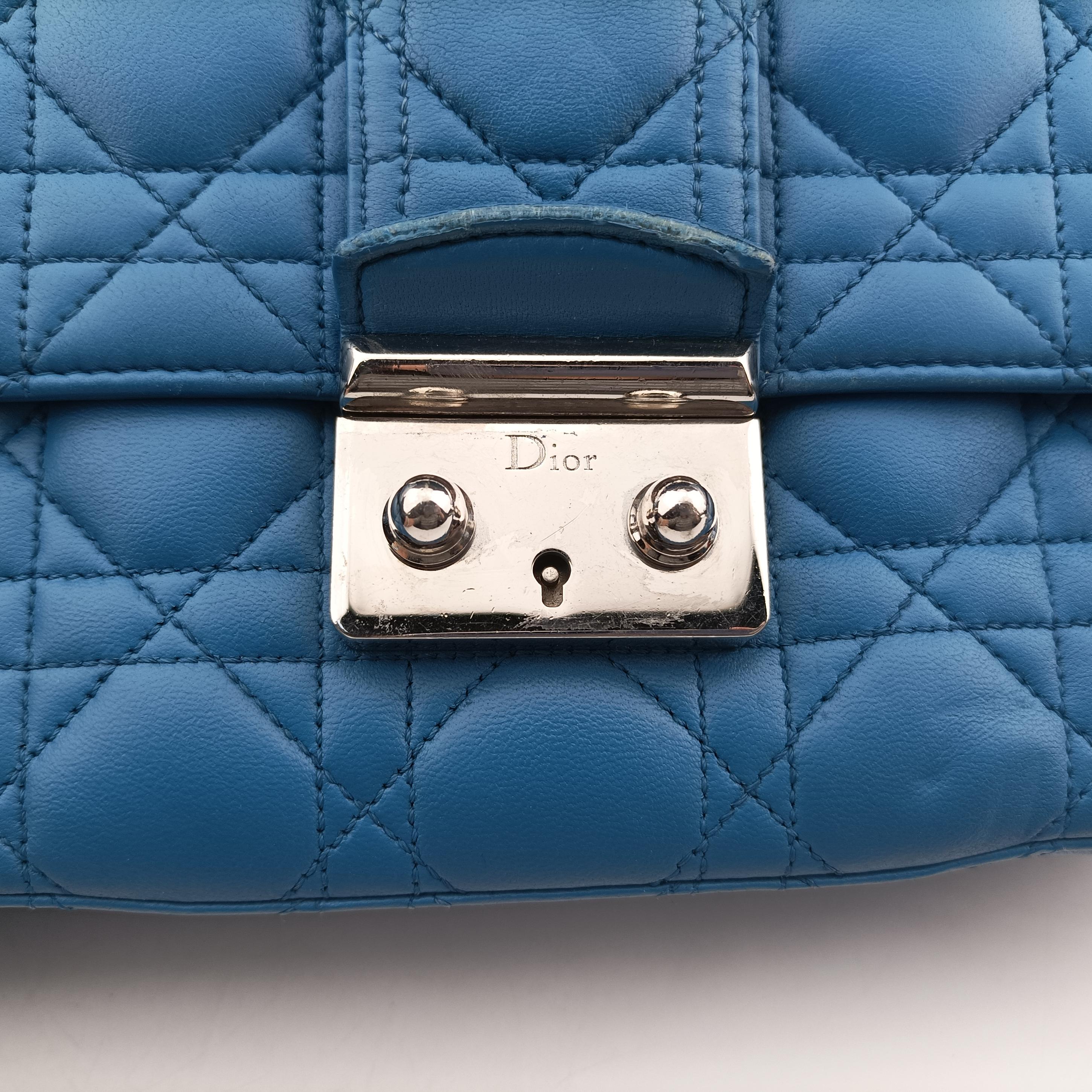 Secondhand Christian Dior Miss Dior Canage Blue lambskin  shoulderbag | stylenewstar