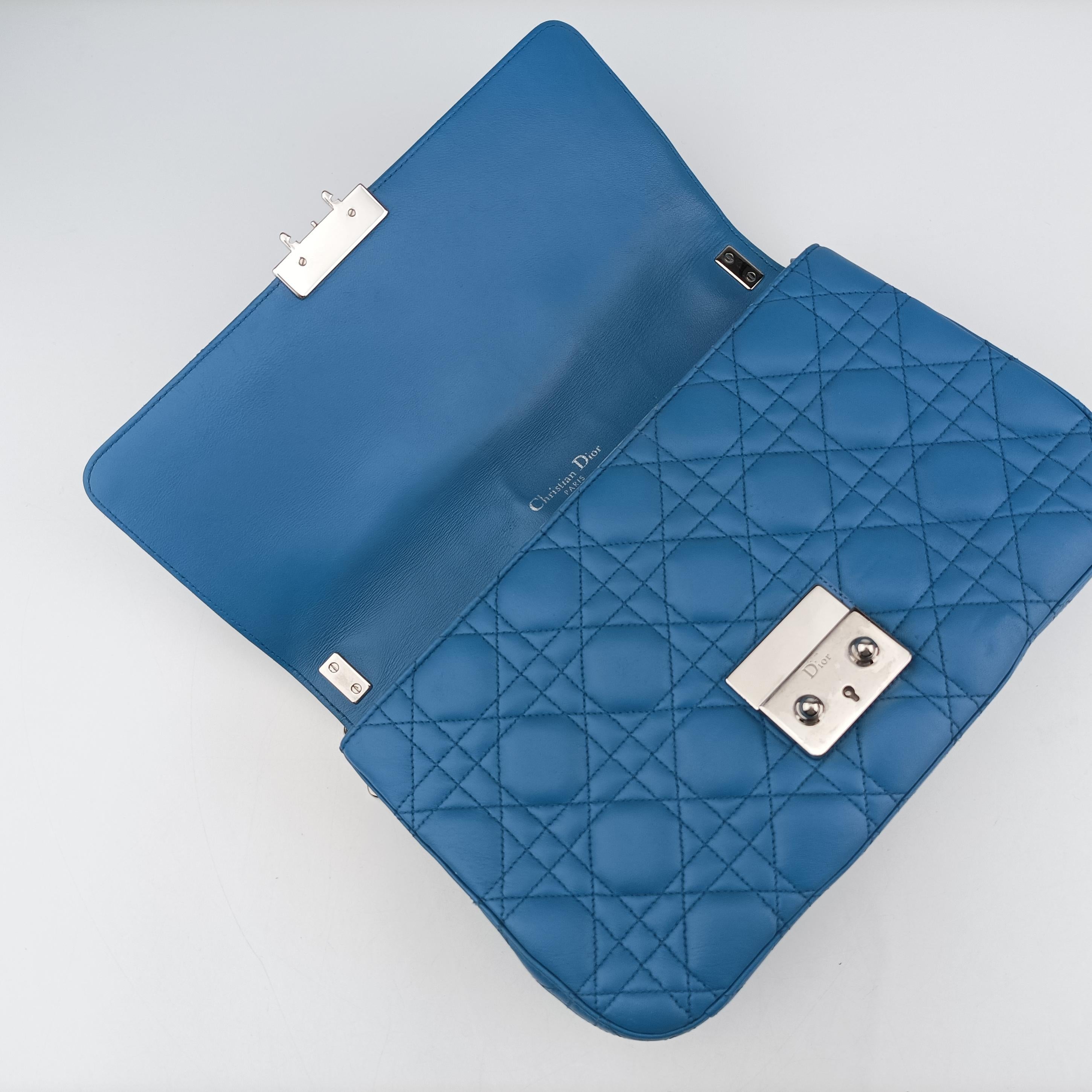 Secondhand Christian Dior Miss Dior Canage Blue lambskin  shoulderbag | stylenewstar