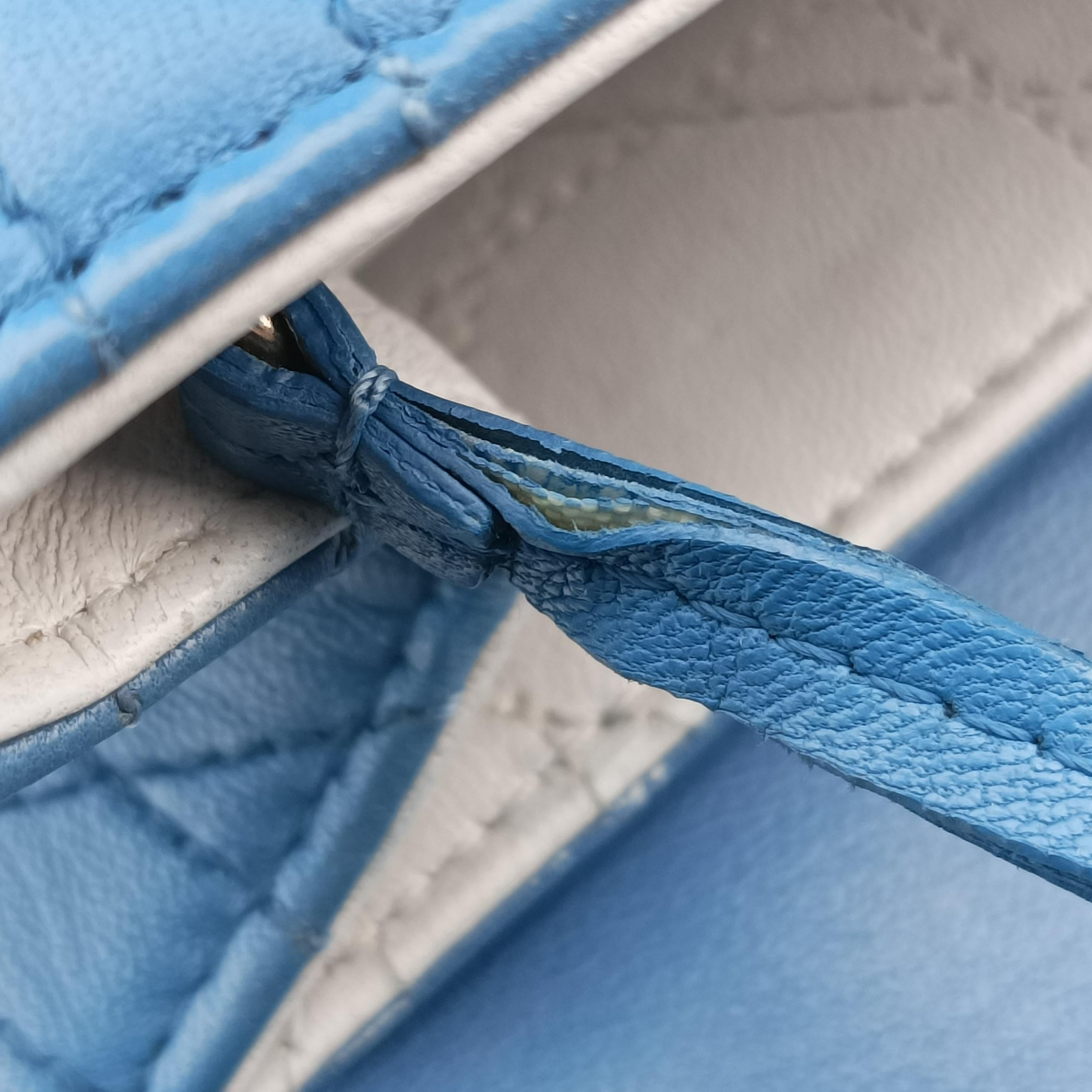 Secondhand Christian Dior Miss Dior Canage Blue lambskin  shoulderbag | stylenewstar