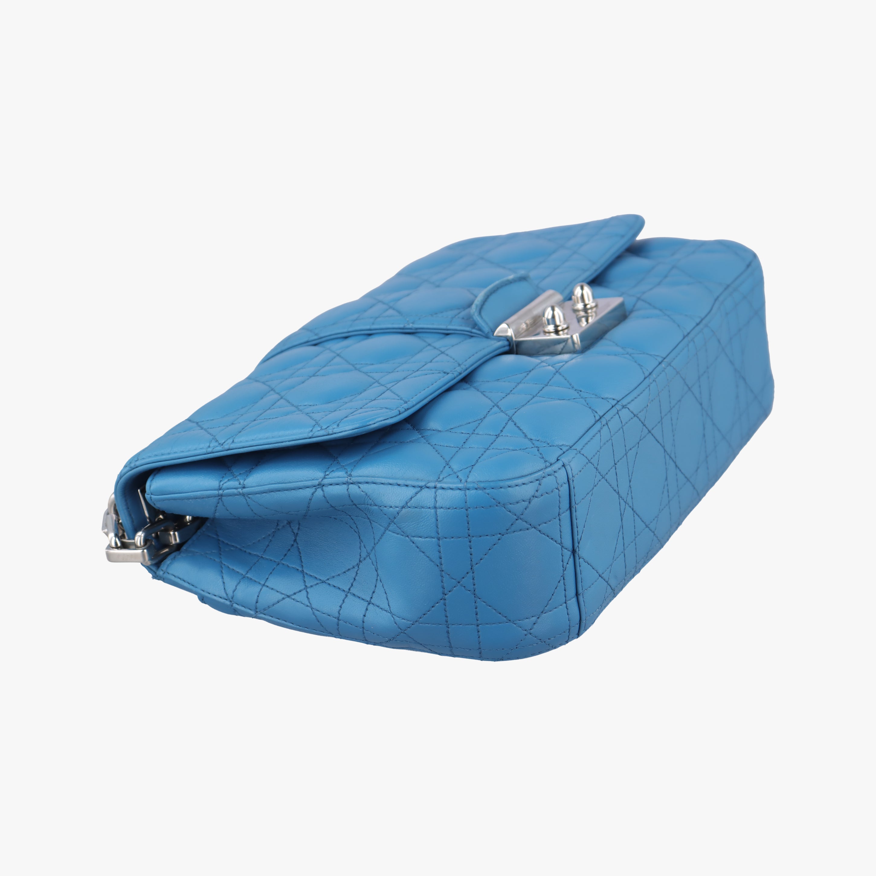 Secondhand Christian Dior Miss Dior Canage Blue lambskin  shoulderbag | stylenewstar