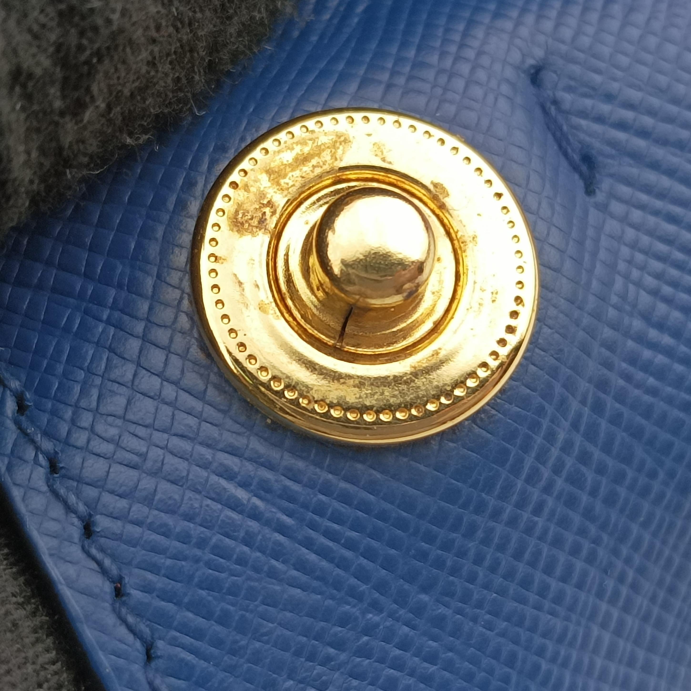 Secondhand Prada Galleria Blue SAFFIANO Leather BN2274 shoulderbag | stylenewstar