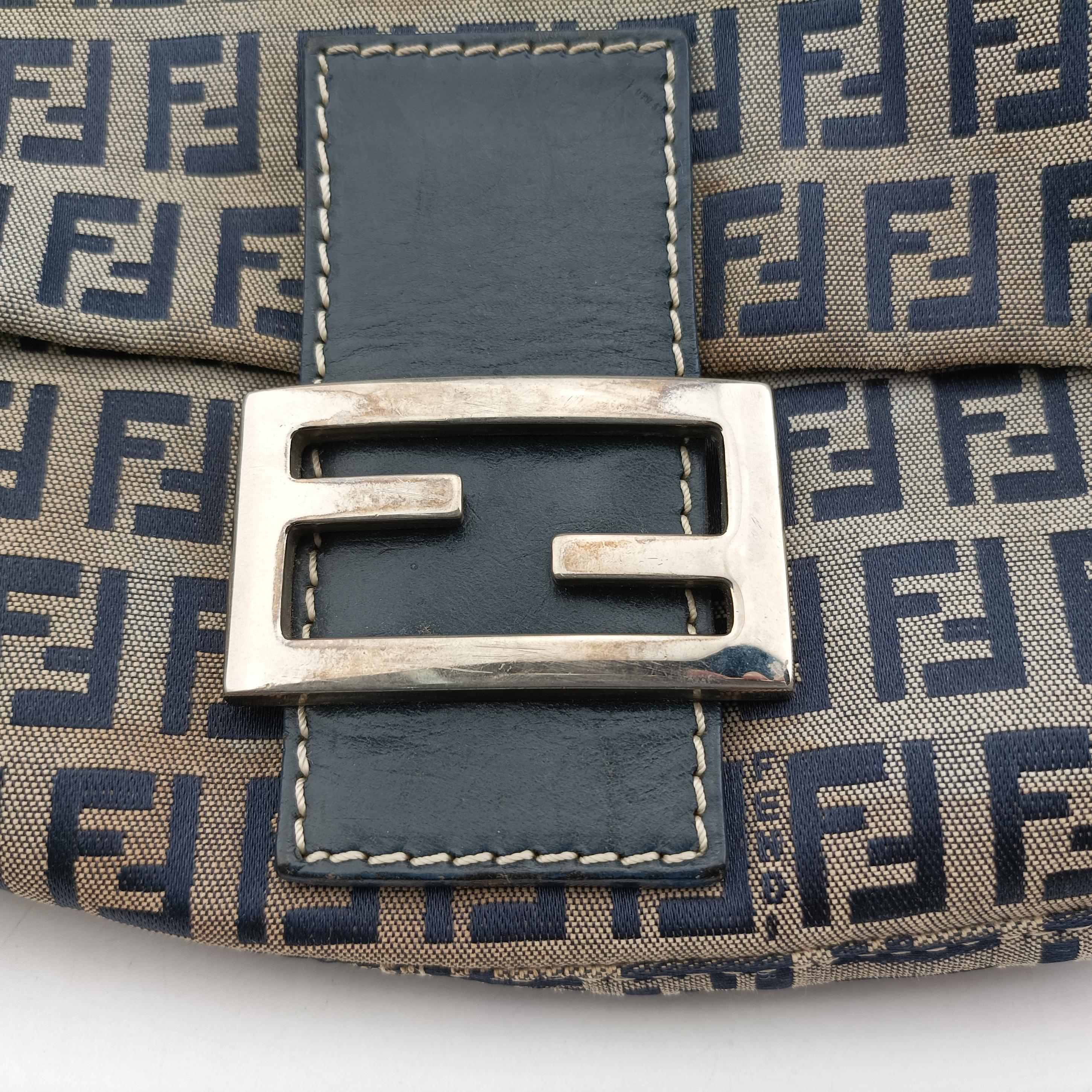Pre-owned Fendi Baguette　Zucchino Navy canvas 8BR001 shoulderbag | stylenewstar