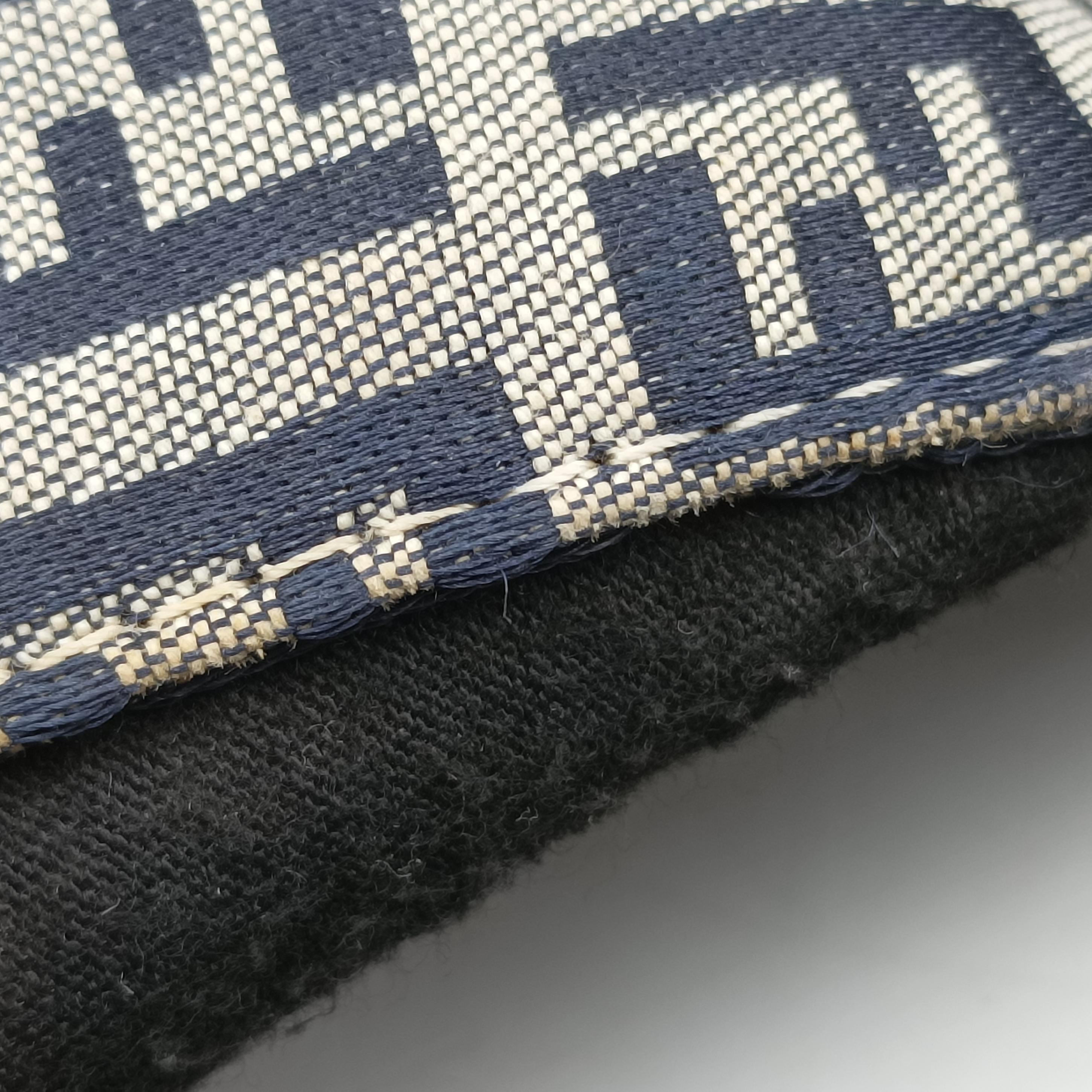 Pre-owned Fendi Baguette　Zucchino Navy canvas 8BR001 shoulderbag | stylenewstar