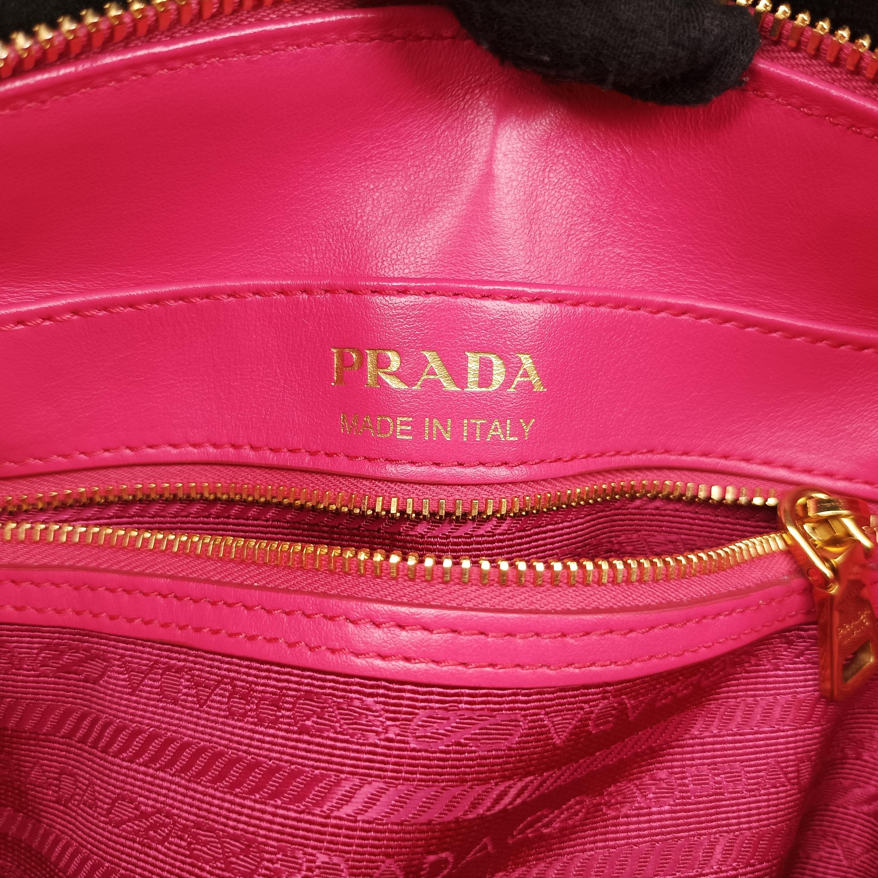 Pre-owned Prada Diagram Pink leather  shoulderbag | stylenewstar