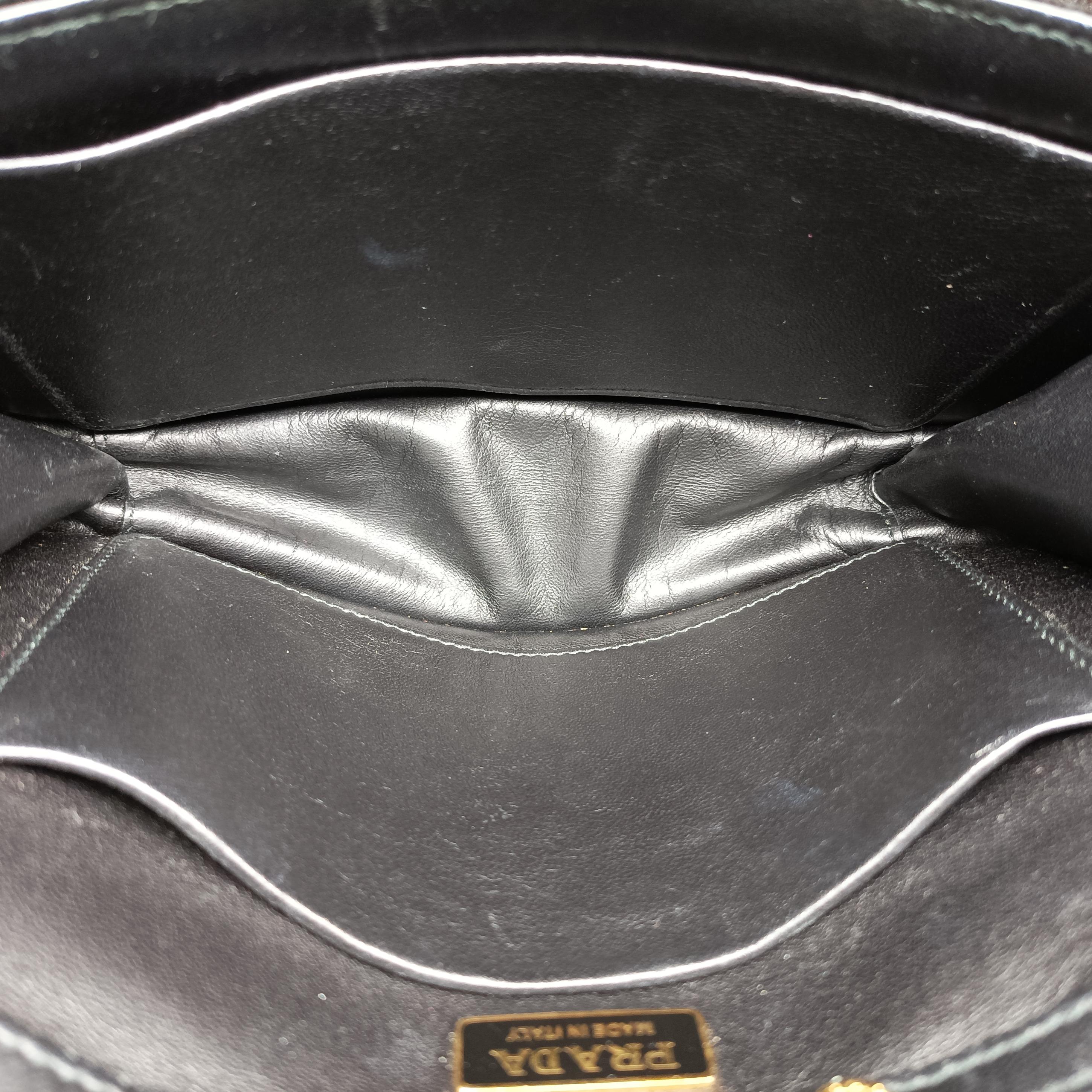 Vintage Prada Pattina City chain Black Velour 1BD009 shoulderbag | stylenewstar