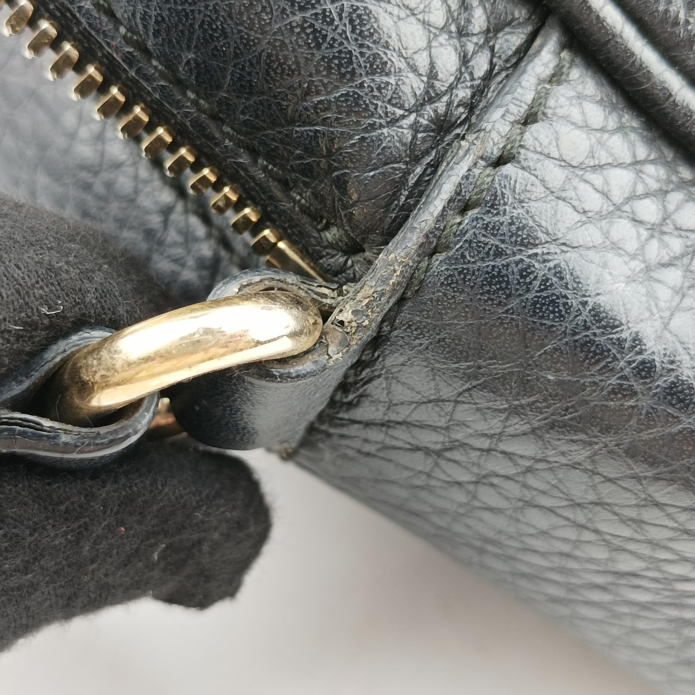 Pre-owned Gucci Soho Black Leather 308364 shoulderbag | stylenewstar