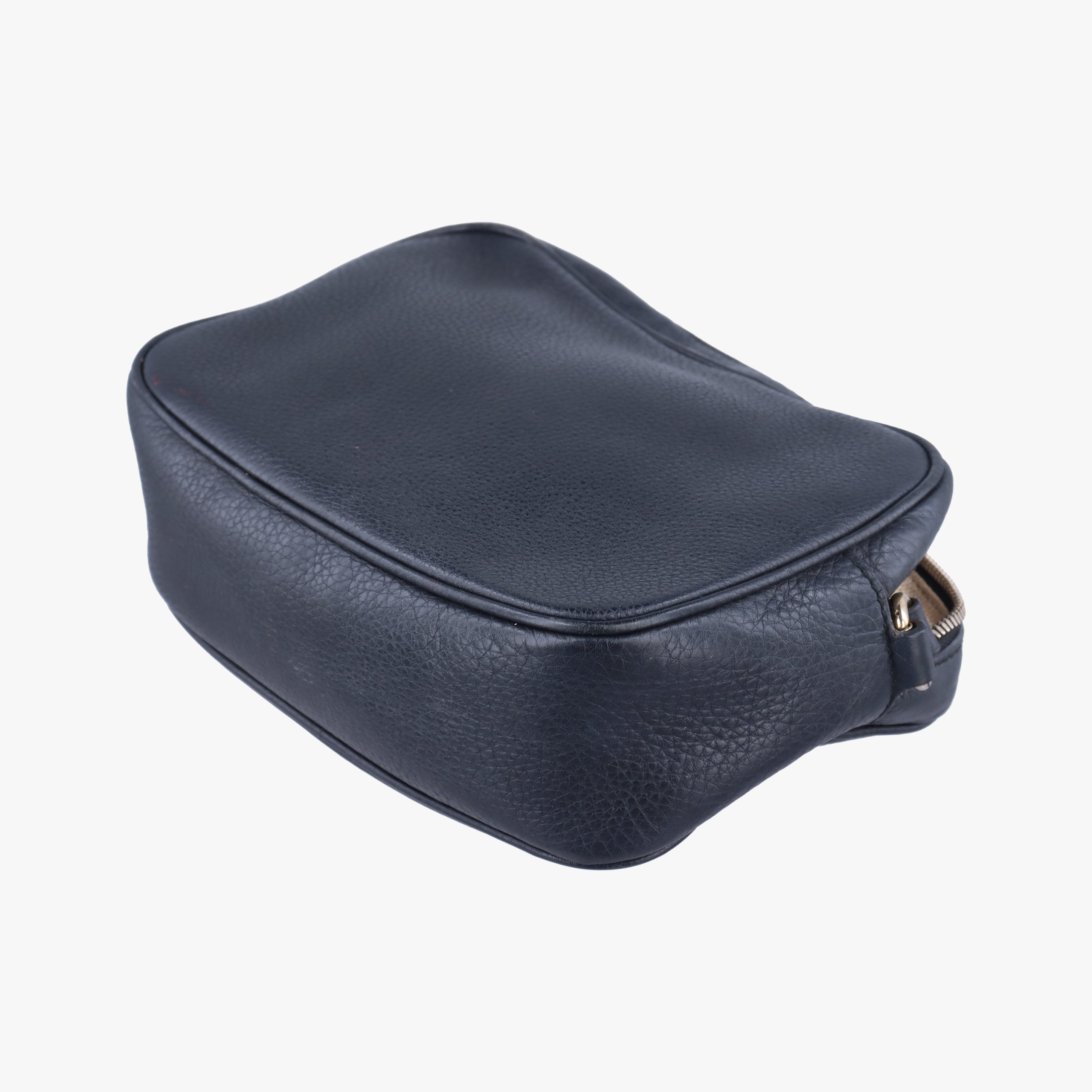 Pre-owned Gucci Soho Black Leather 308364 shoulderbag | stylenewstar