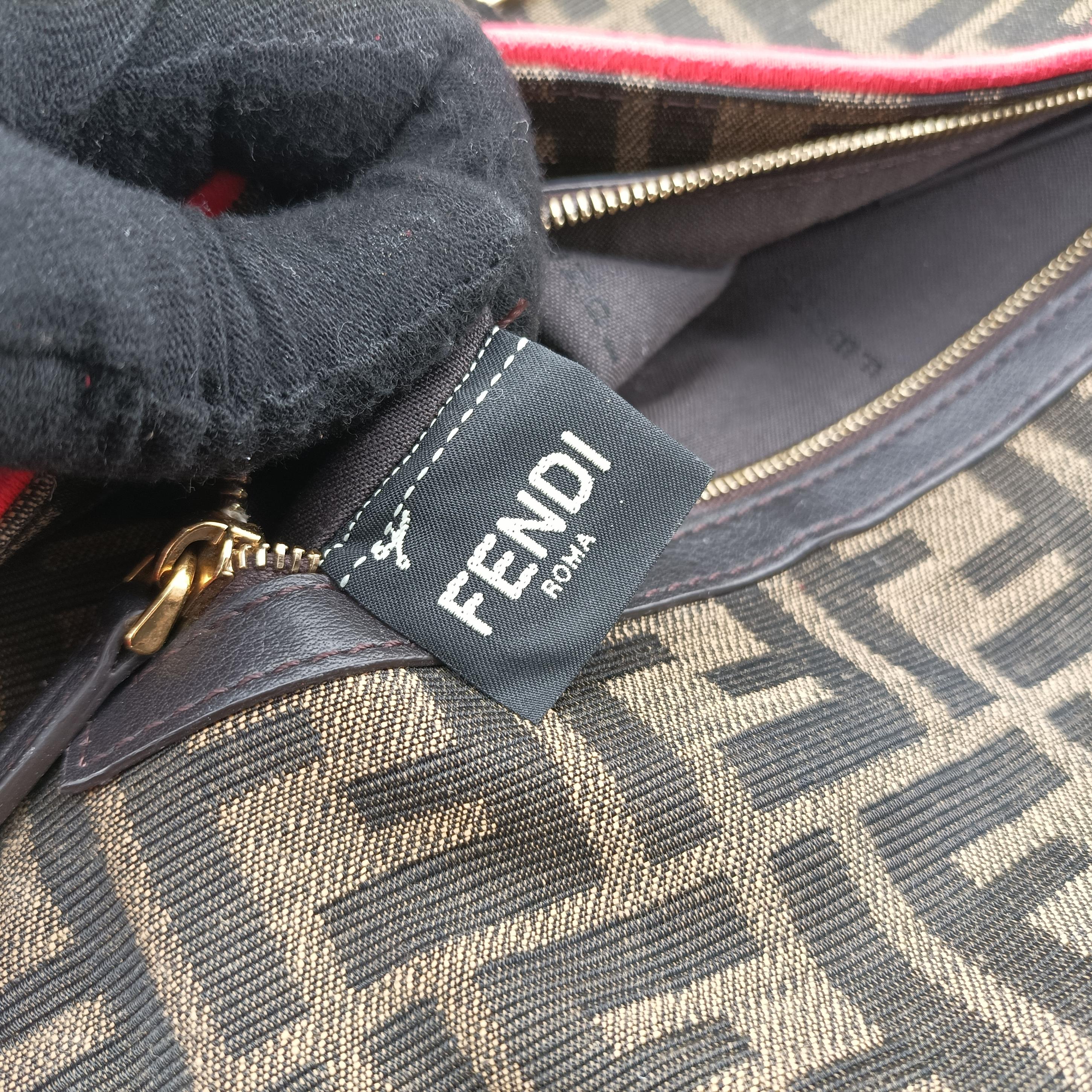 Pre-owned Fendi BAGUETTE Brown canvas 8BR600 shoulderbag | stylenewstar