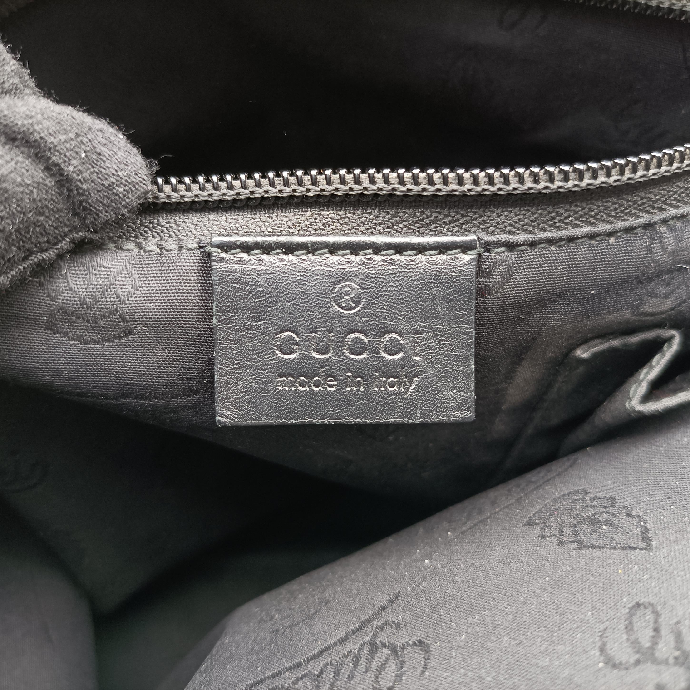 Secondhand Gucci GG Imprime messenger Black PVC coated canvas 201446 shoulderbag | stylenewstar