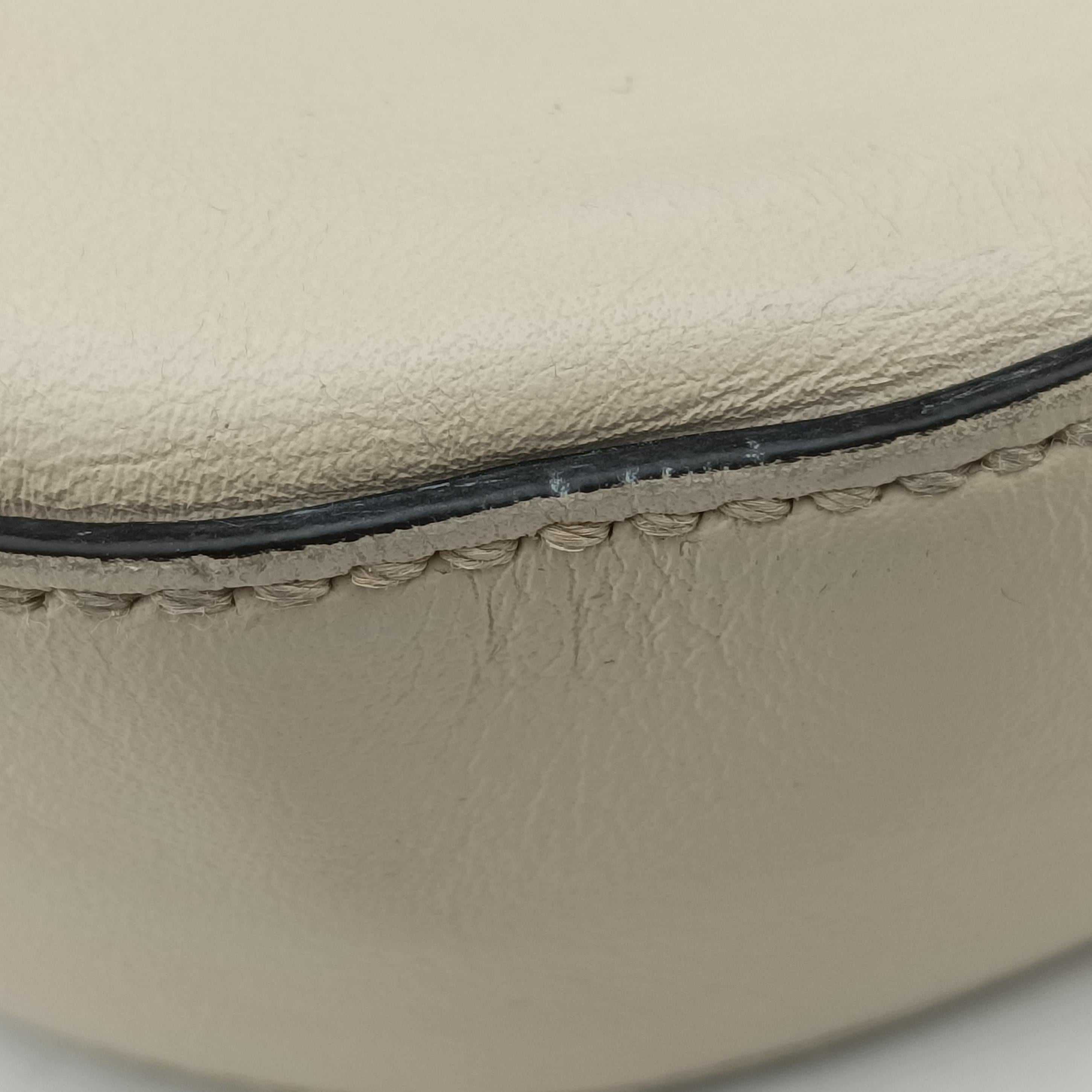 Pre-owned Gucci Aphrodite Medium White Leather 444072 shoulderbag | stylenewstar