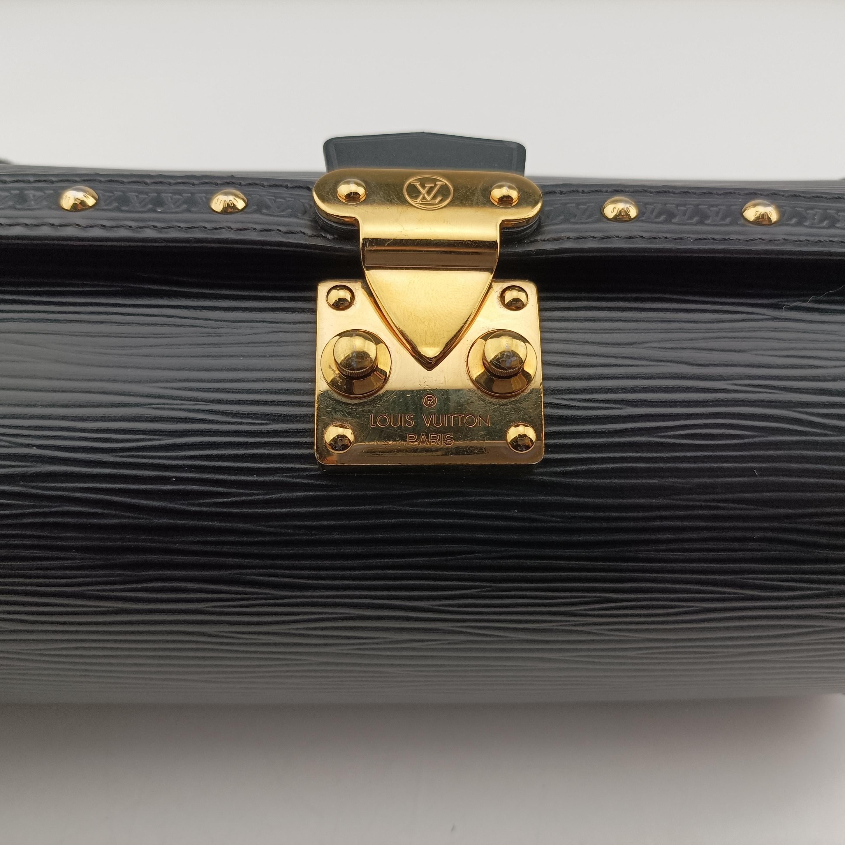 Pre-owned Louis Vuitton Papillon Trunk Noir Epi M58655 shoulderbag | stylenewstar