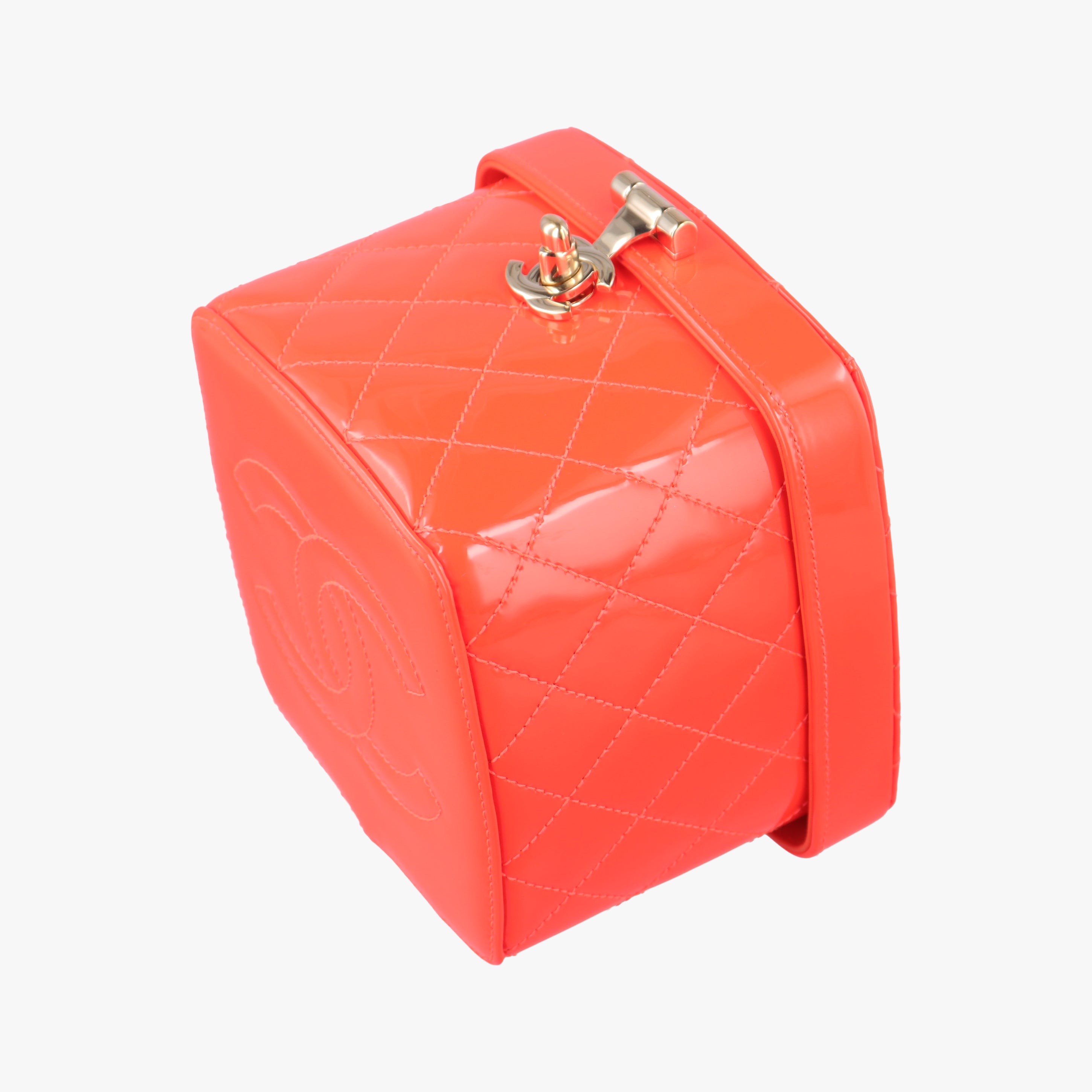 Pre-owned Chanel Vanity Matelasse Chain Handle Orange Patent A91055 handbag | stylenewstar