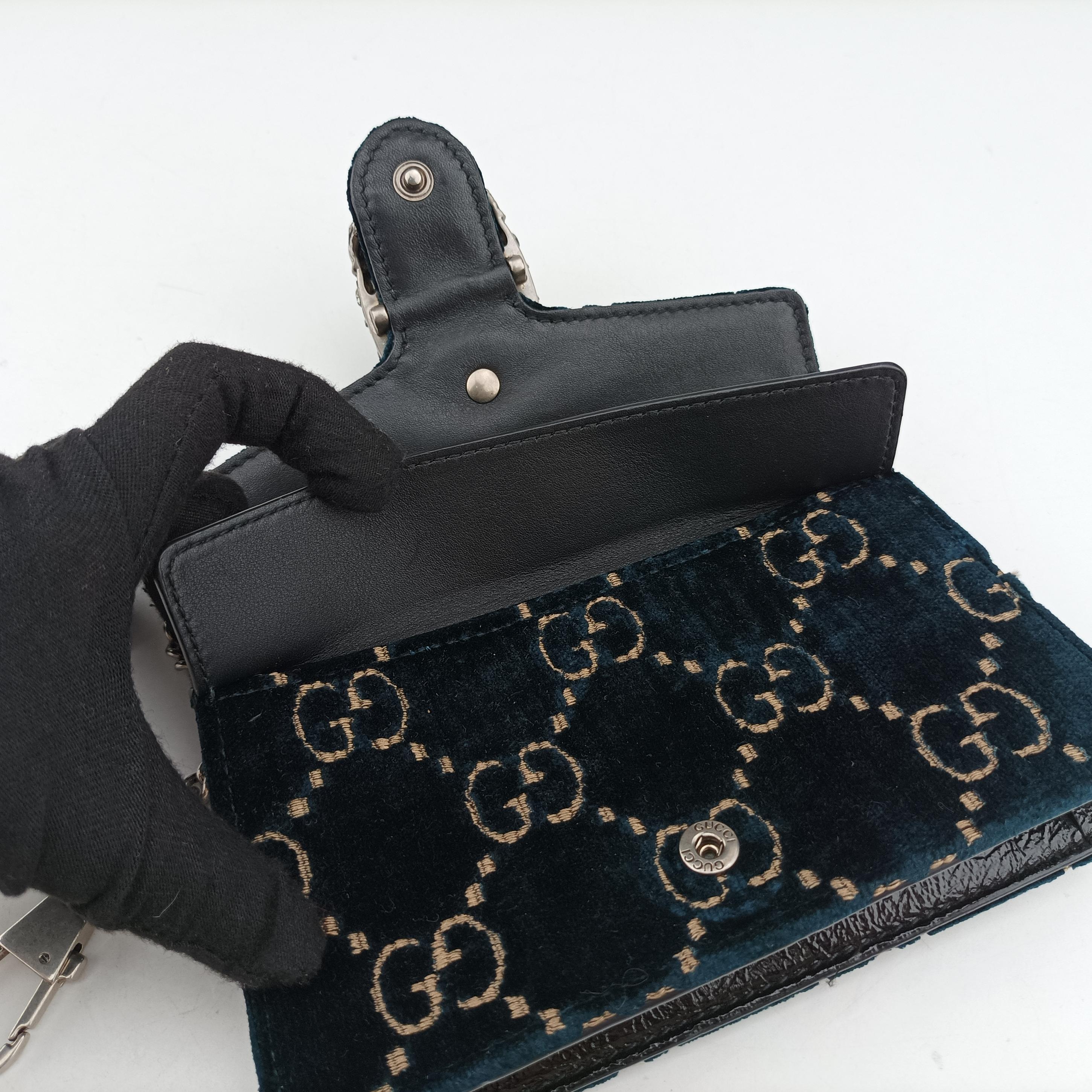 Vintage Gucci Dionysus Navy velour 476432 shoulderbag | stylenewstar