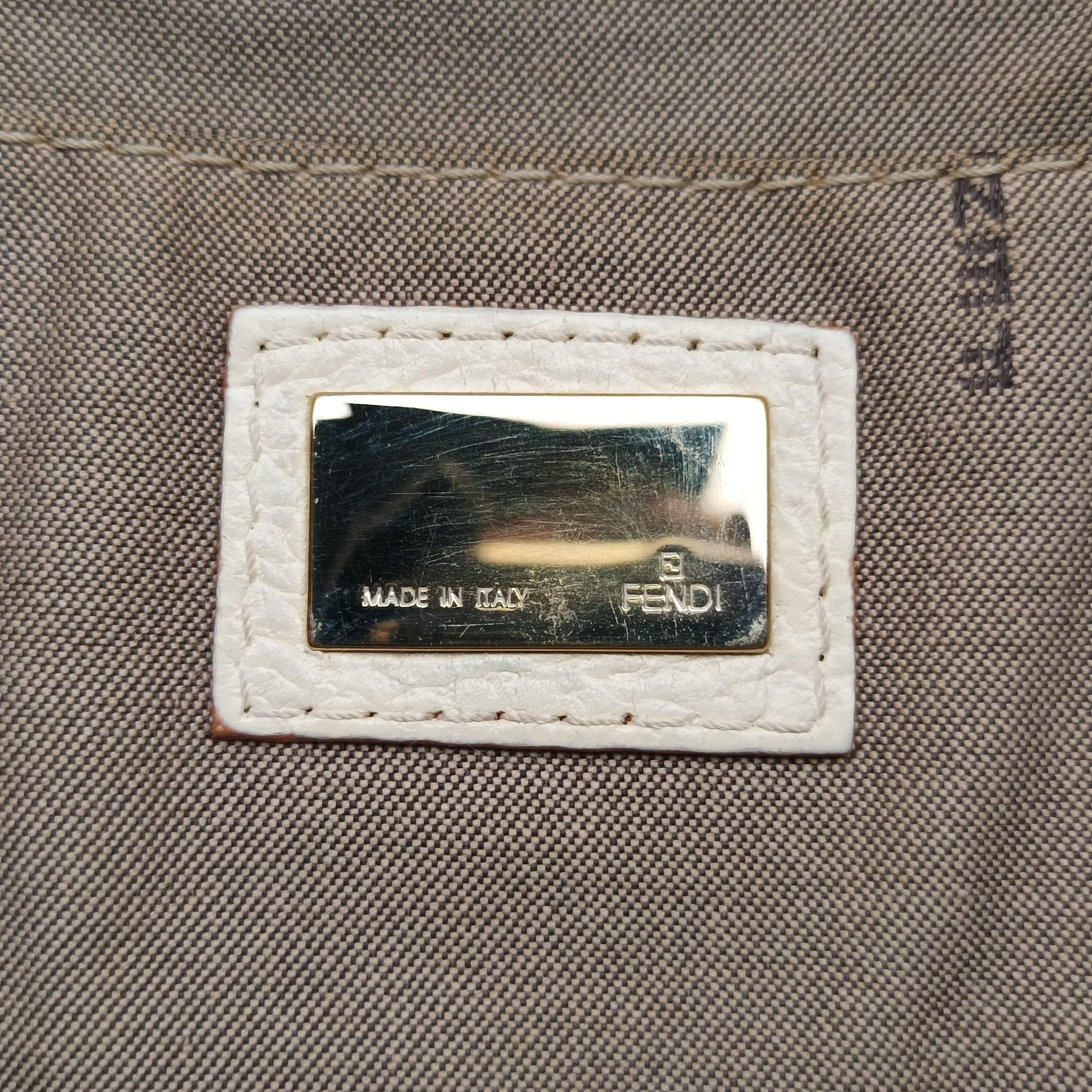 Vintage Fendi Zucchino Baguette beige×Multicolour canvas 8BR520 handbag | stylenewstar
