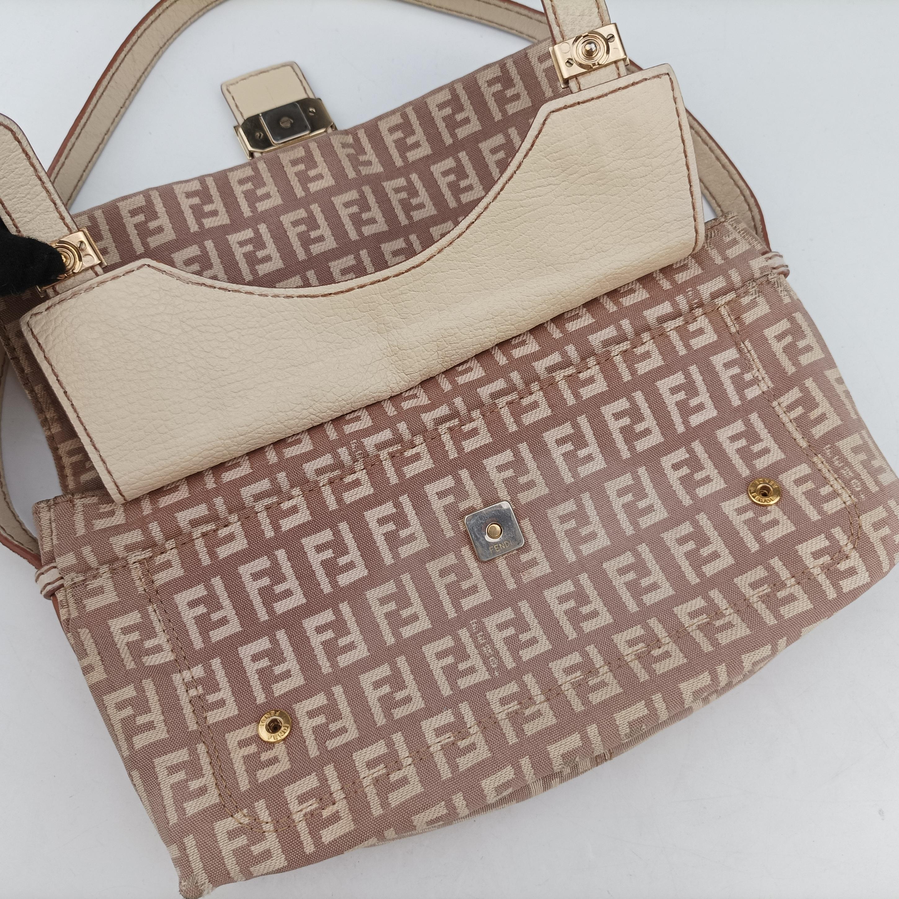 Vintage Fendi Zucchino Baguette beige×Multicolour canvas 8BR520 handbag | stylenewstar