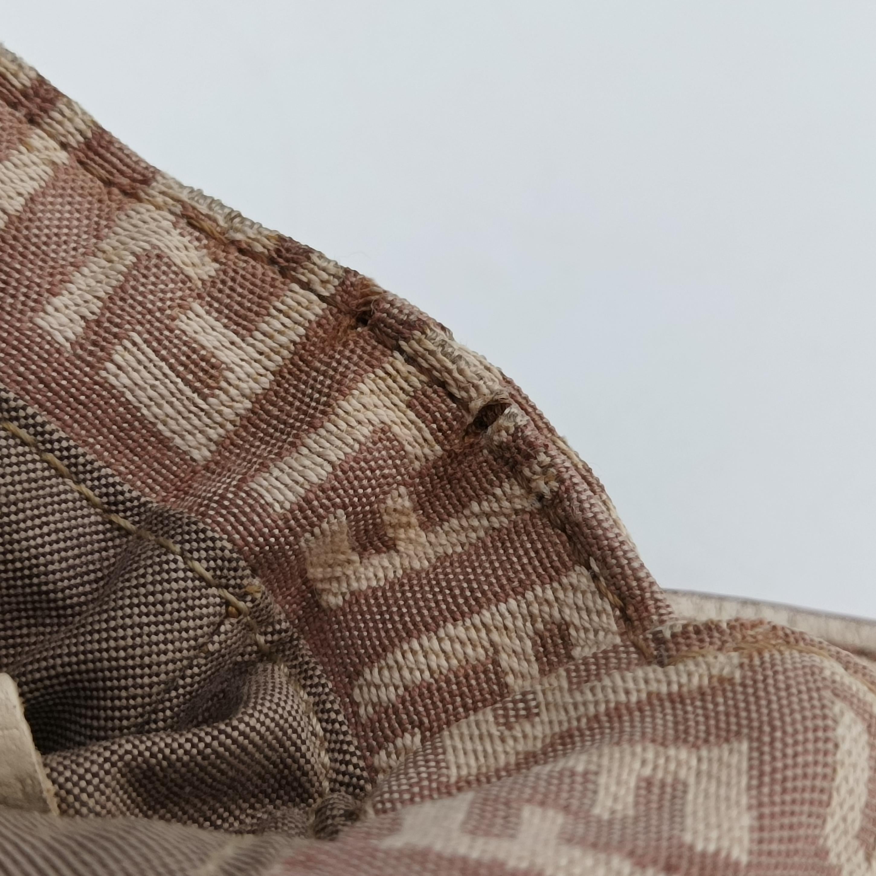 Vintage Fendi Zucchino Baguette beige×Multicolour canvas 8BR520 handbag | stylenewstar