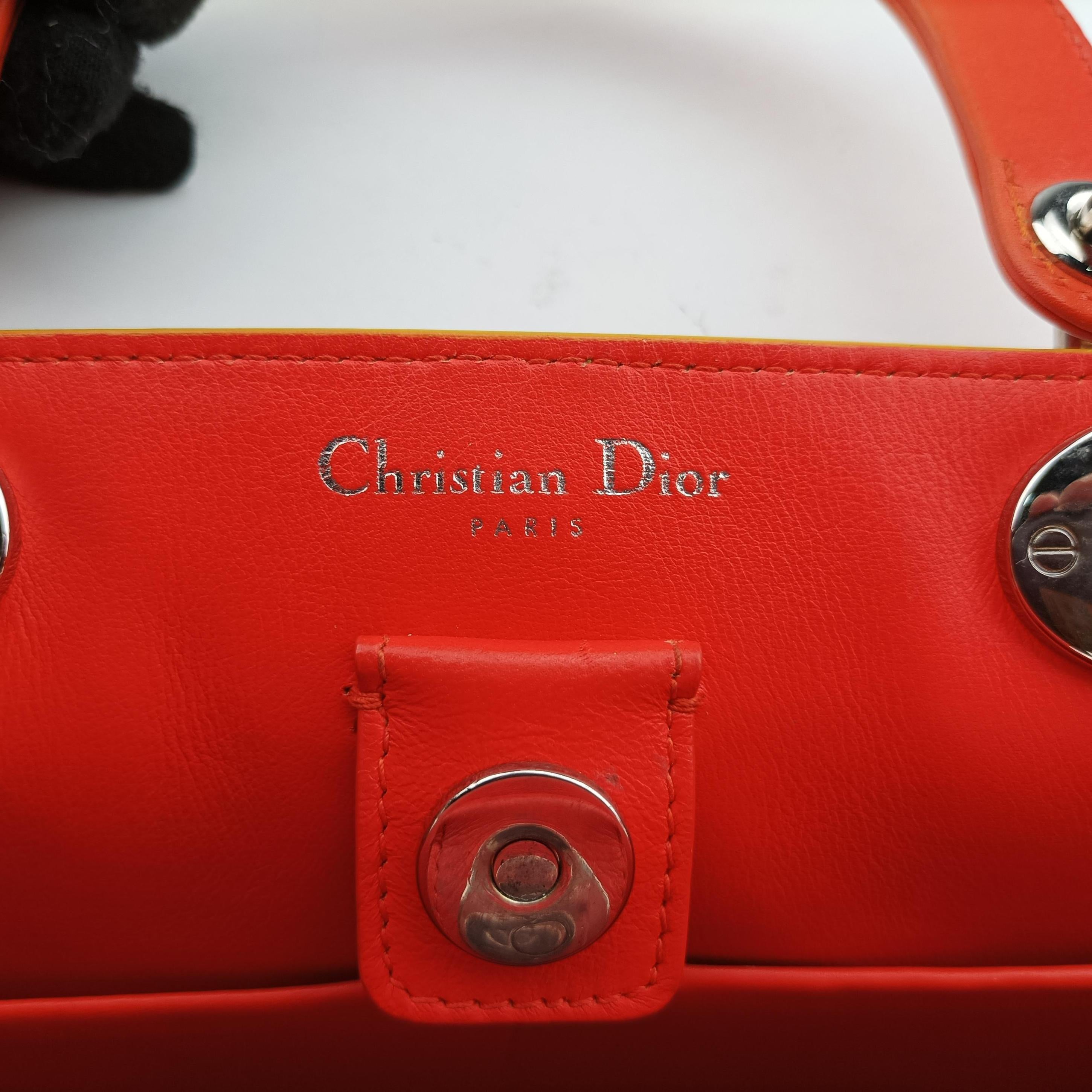 Pre-owned Christian Dior Diorissimo Yellow x Orange leather  shoulderbag | stylenewstar