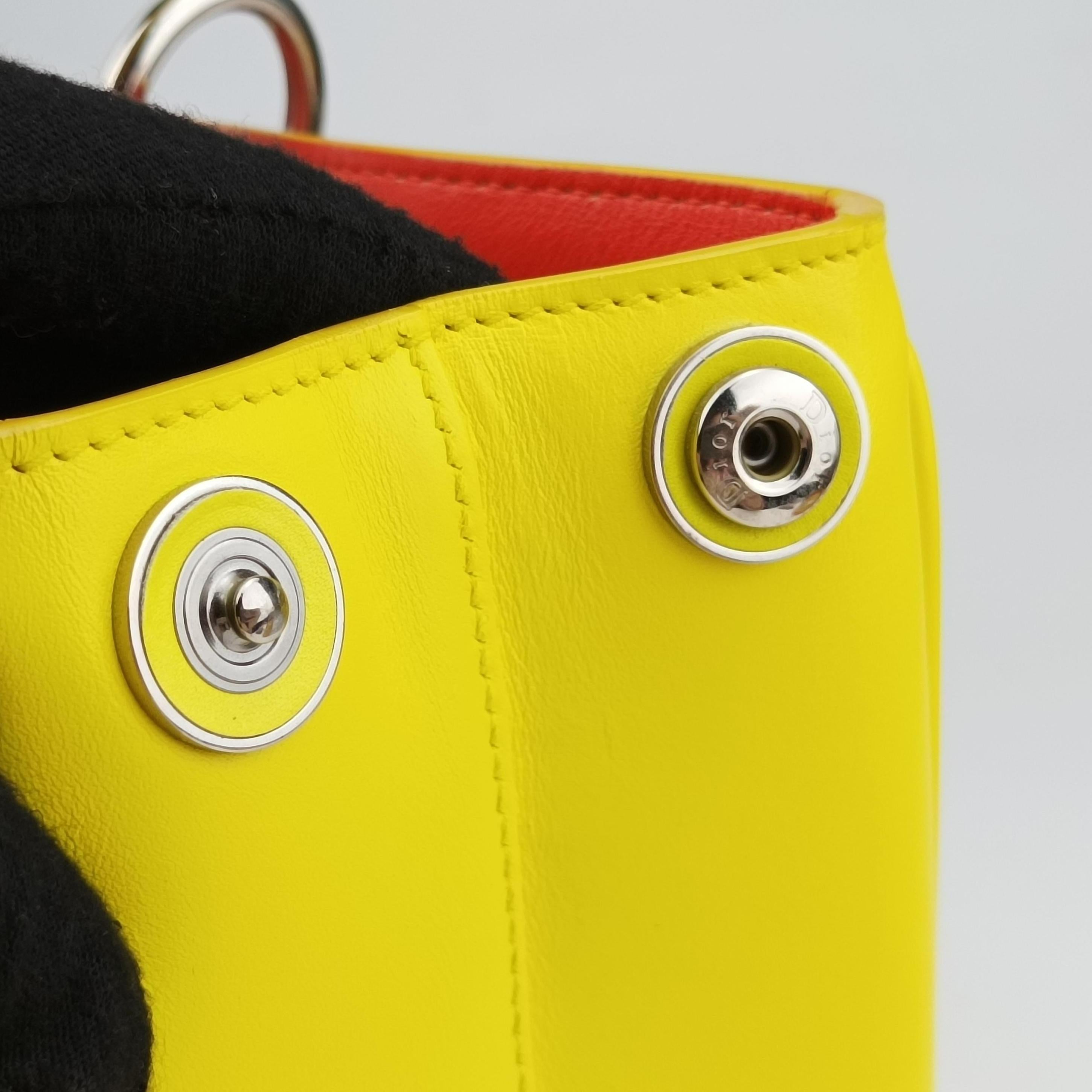 Pre-owned Christian Dior Diorissimo Yellow x Orange leather  shoulderbag | stylenewstar