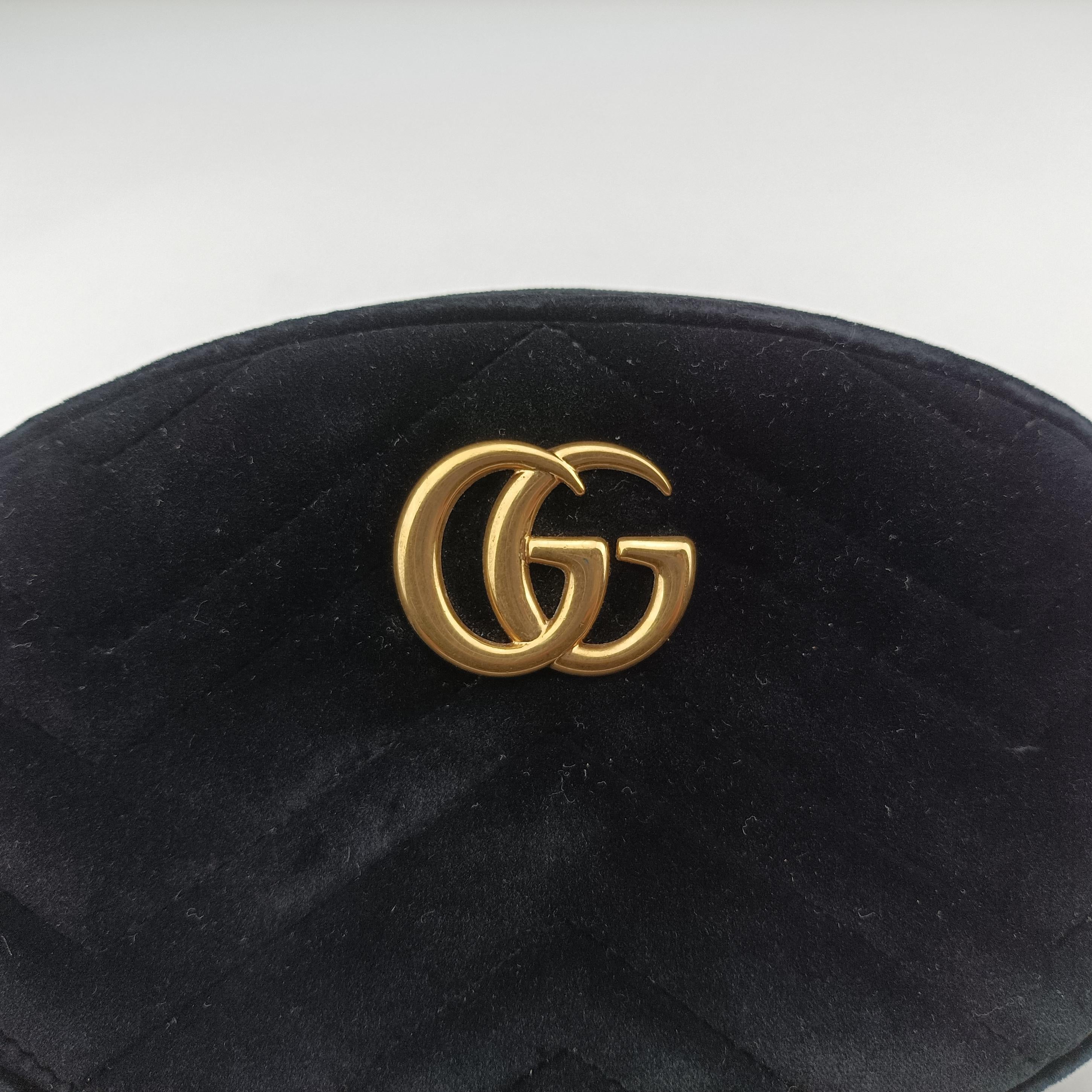Pre-owned Gucci GG Marmont Black velour 476434 bum bag/waist bag | stylenewstar