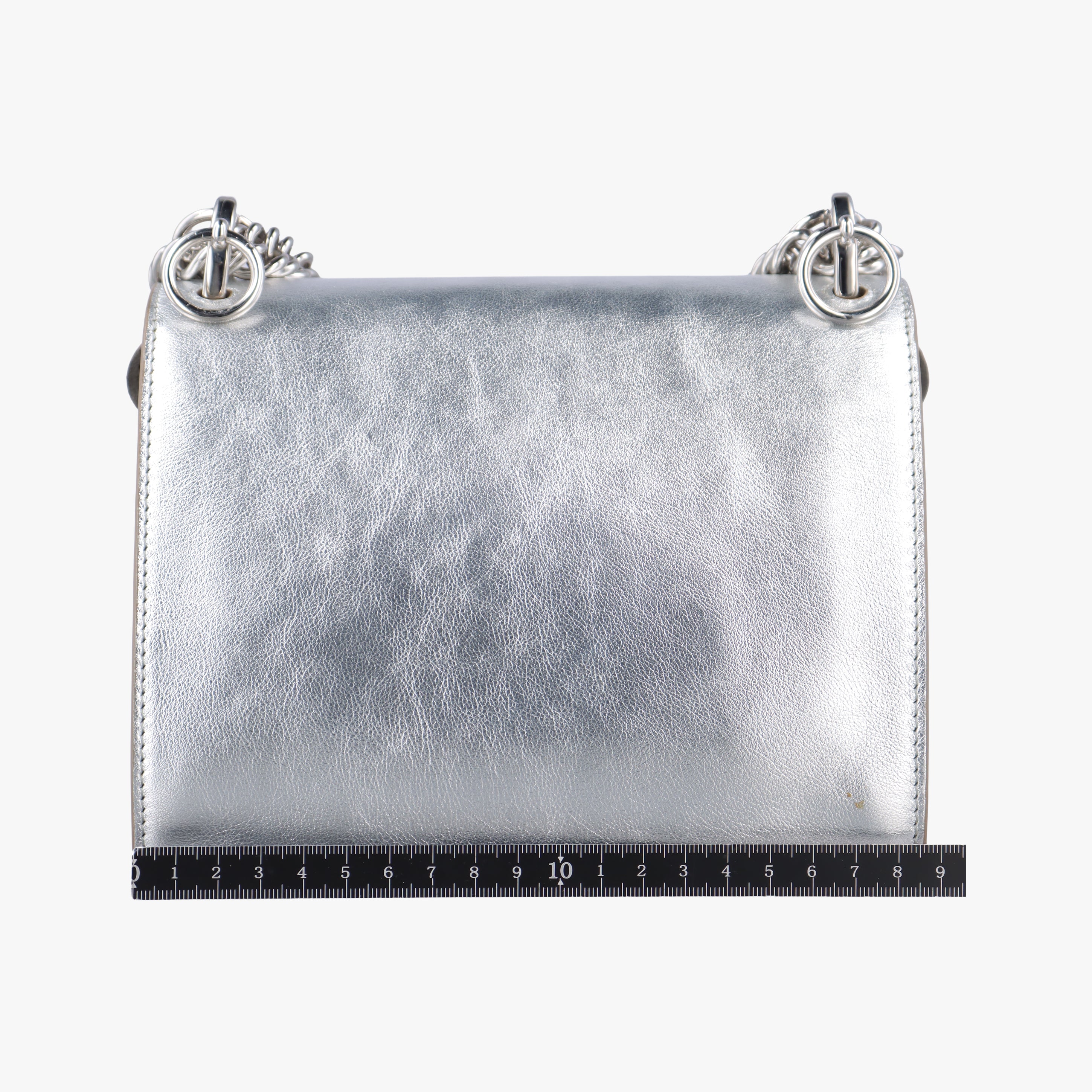 Pre-owned Fendi studded Kan I Silver Leather 8M0381 shoulderbag | stylenewstar