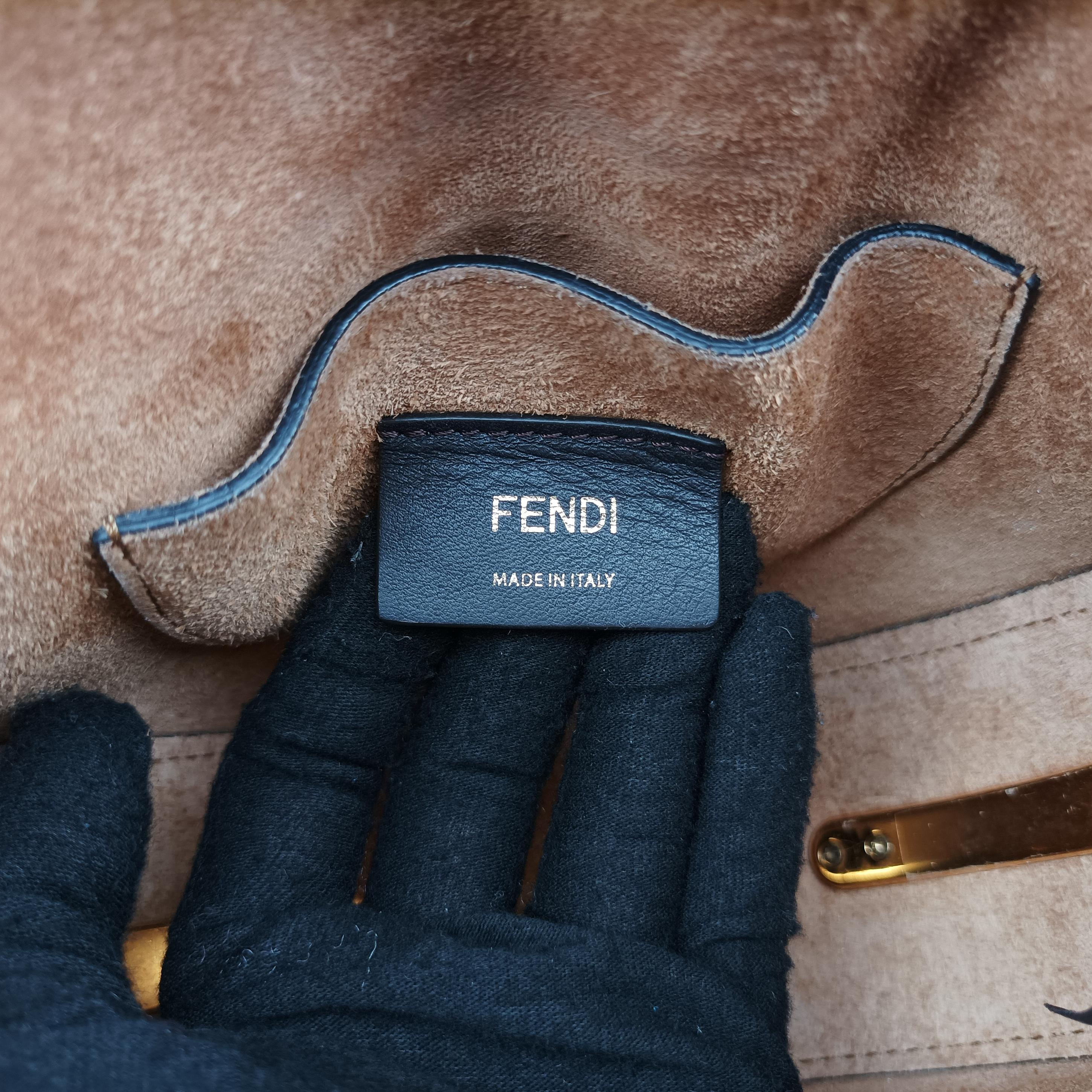 Secondhand Fendi Moonlight Black Leather 8BT346 shoulderbag | stylenewstar