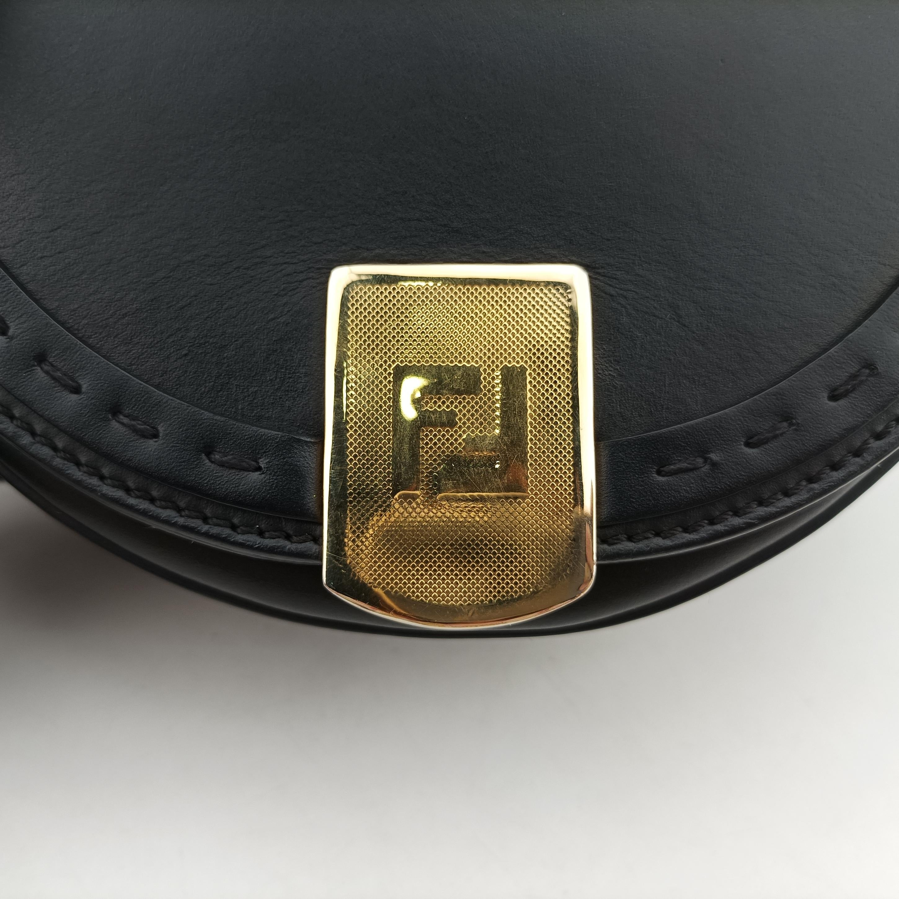 Secondhand Fendi Moonlight Black Leather 8BT346 shoulderbag | stylenewstar