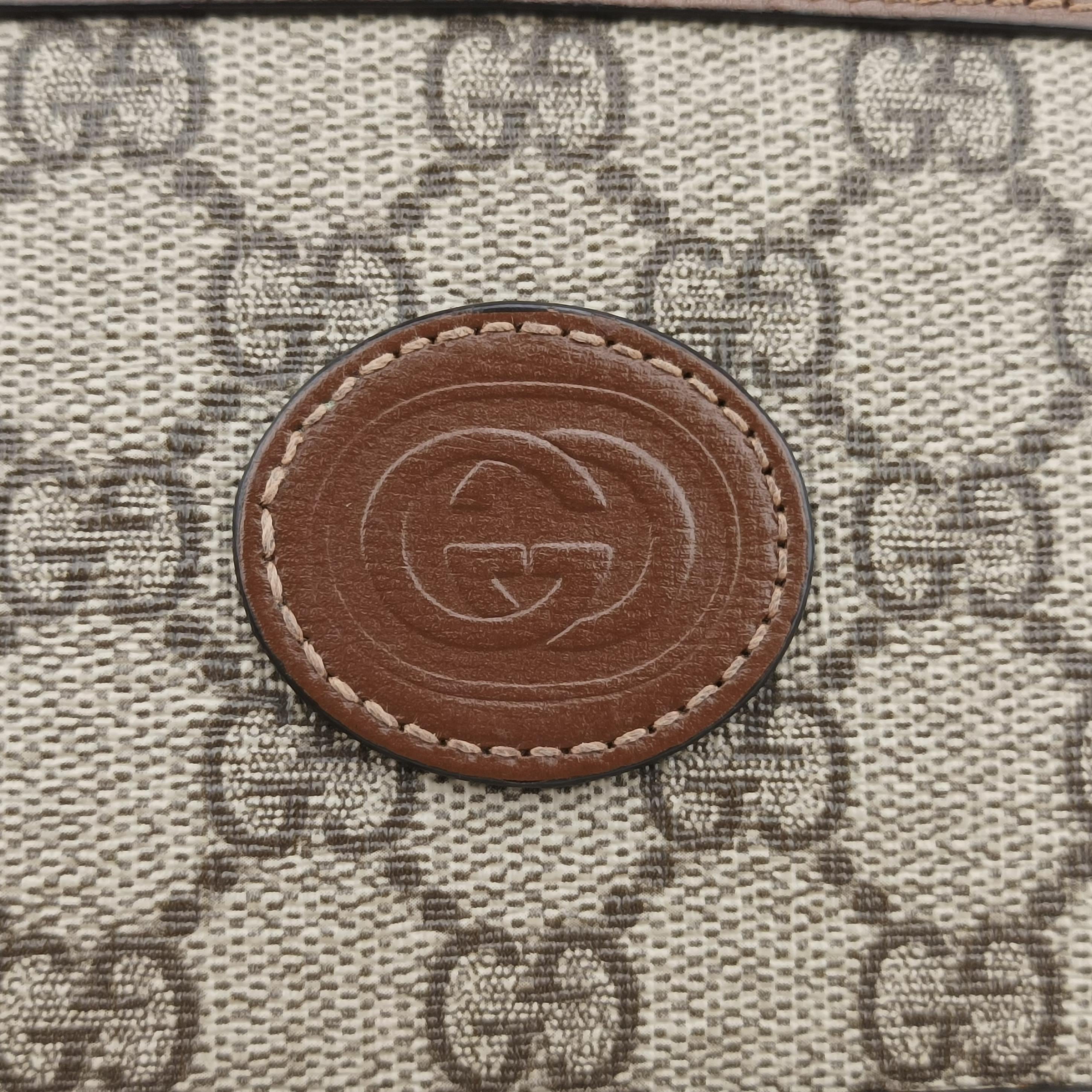 Pre-owned Gucci Interlocking G Brown PVC coated canvas 671674 shoulderbag | stylenewstar