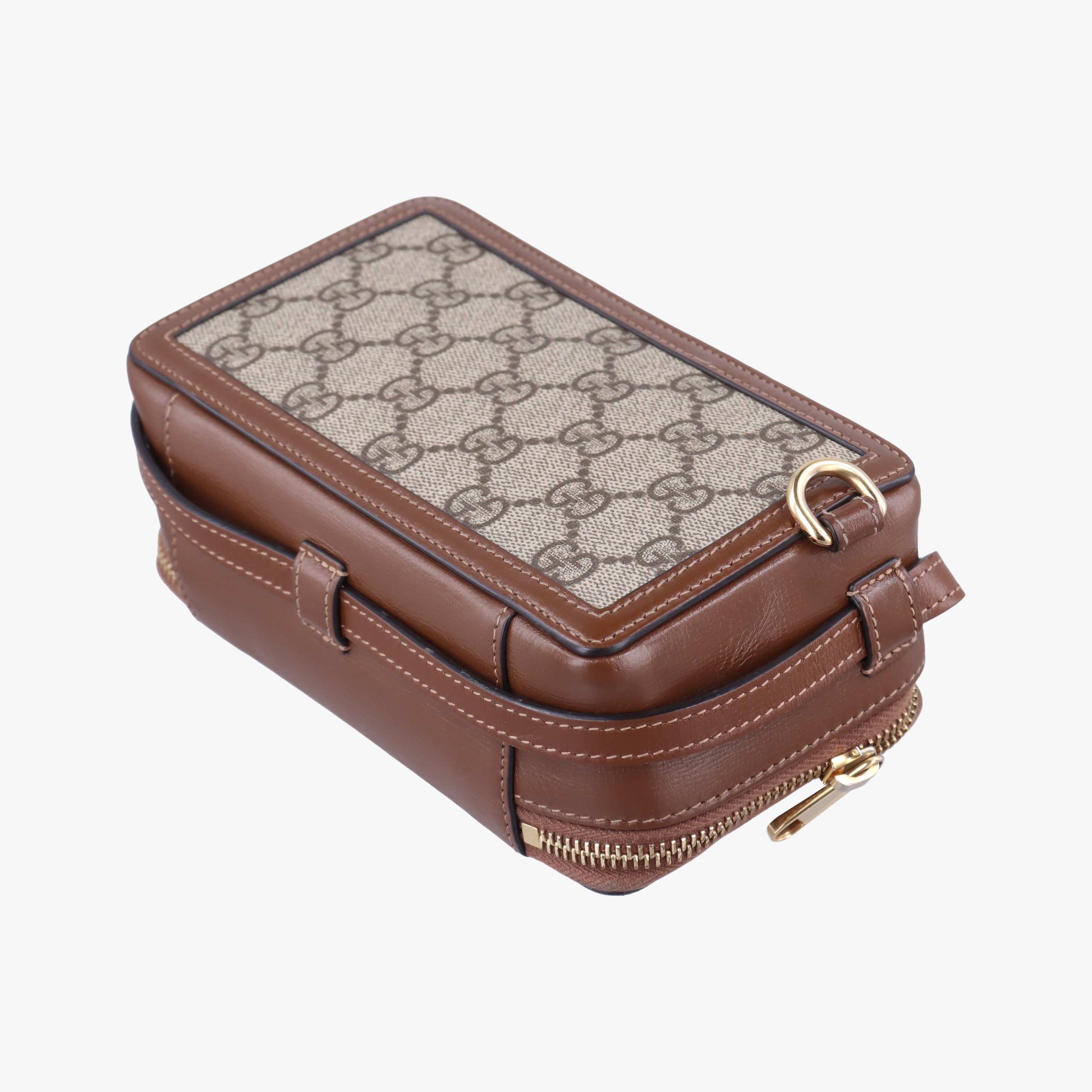 Pre-owned Gucci Interlocking G Brown PVC coated canvas 671674 shoulderbag | stylenewstar