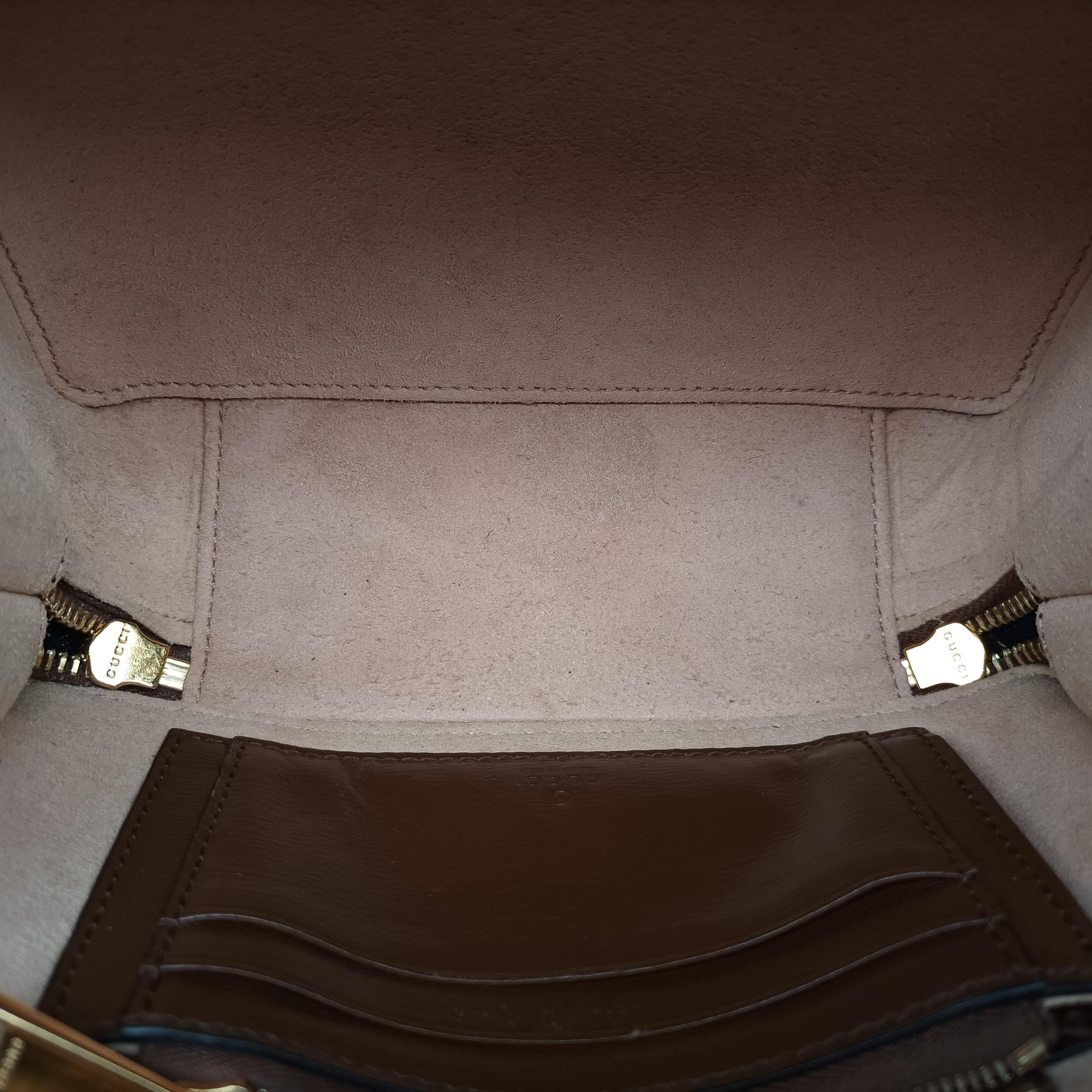 Pre-owned Gucci Interlocking G Brown PVC coated canvas 671674 shoulderbag | stylenewstar