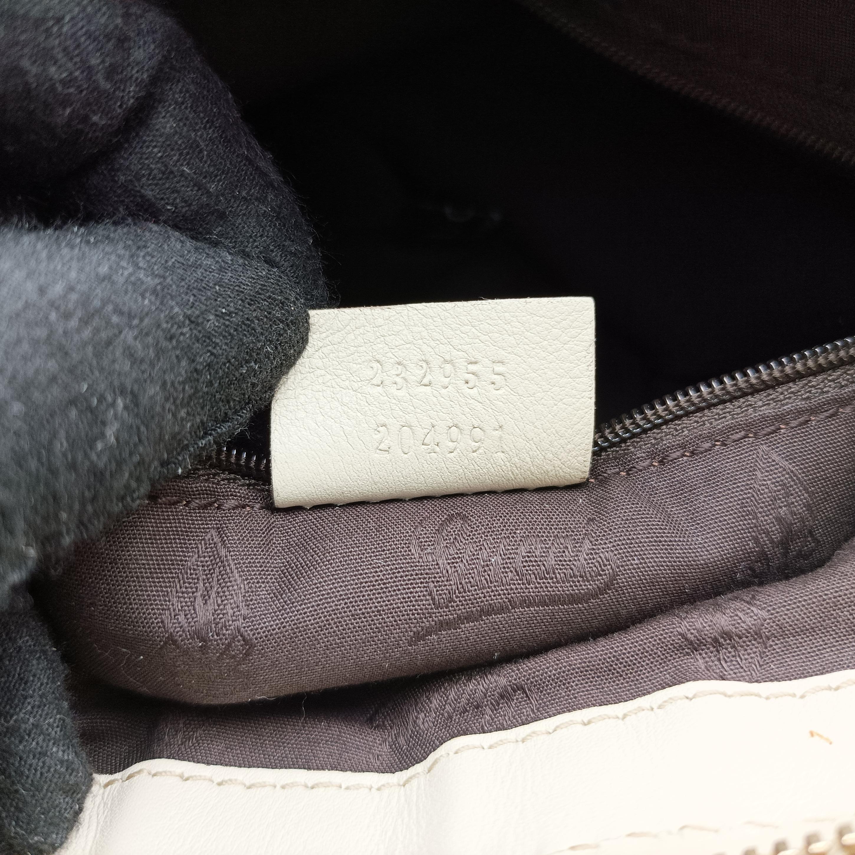 Secondhand Gucci Sukey White Leather 232955 shoulderbag | stylenewstar