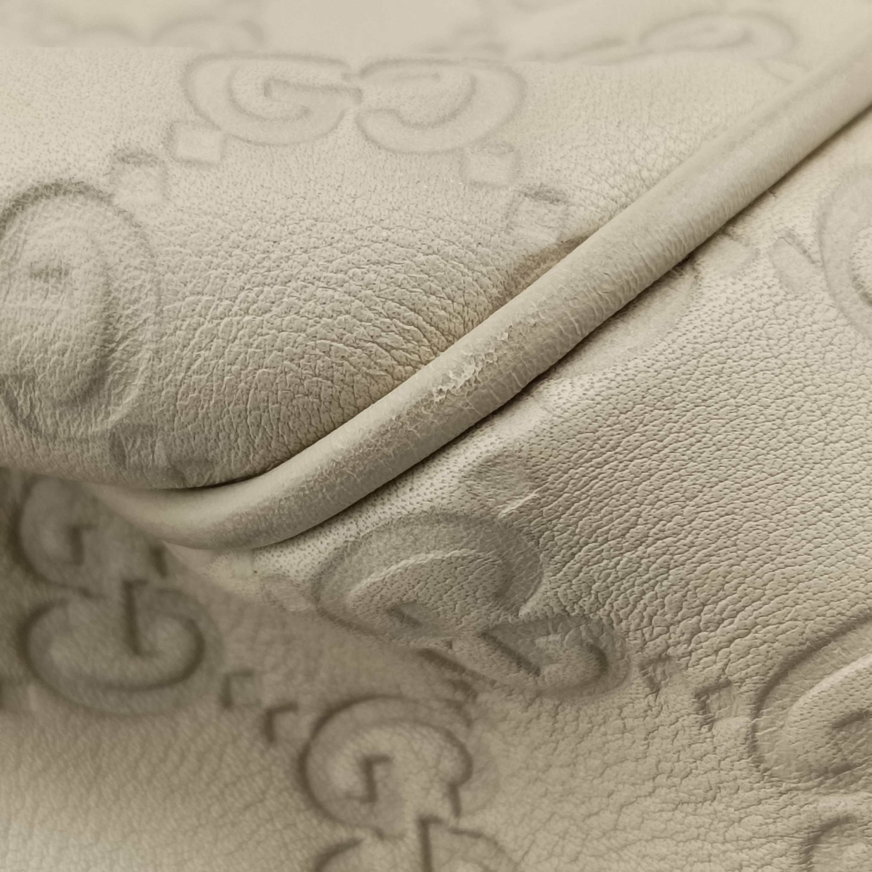 Secondhand Gucci Sukey White Leather 232955 shoulderbag | stylenewstar