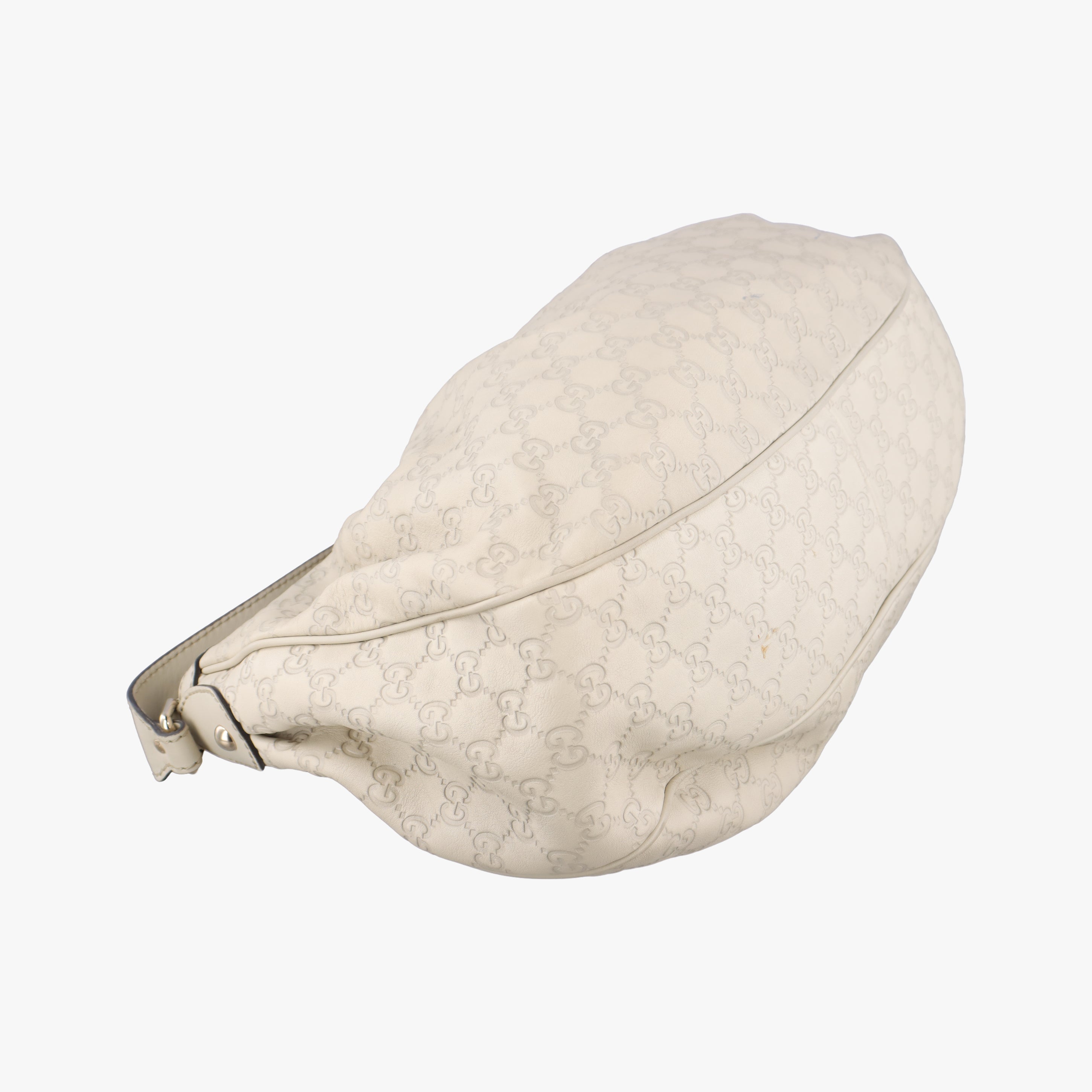 Secondhand Gucci Sukey White Leather 232955 shoulderbag | stylenewstar