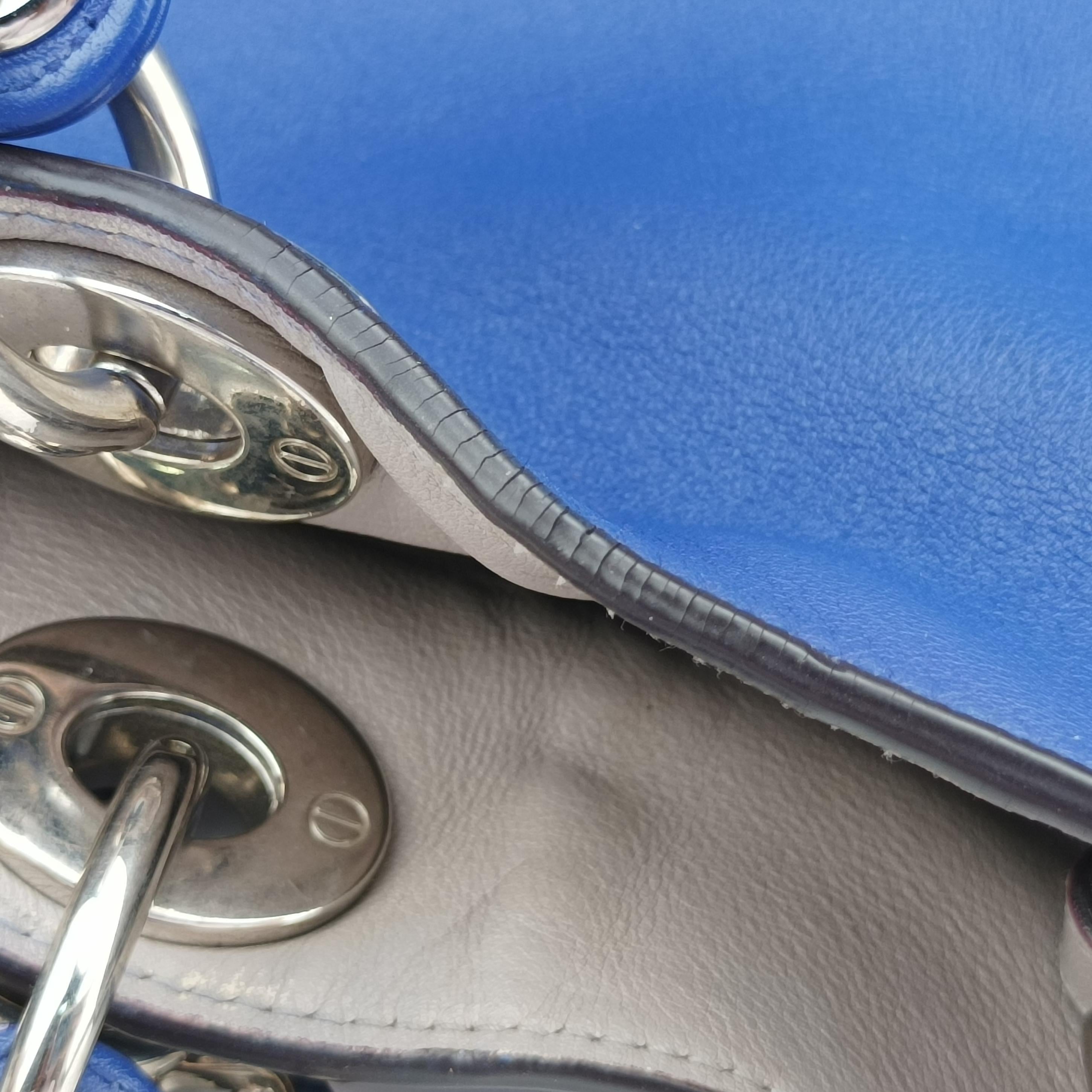 Pre-owned Christian Dior Diorissimo Blue Leather  shoulderbag | stylenewstar
