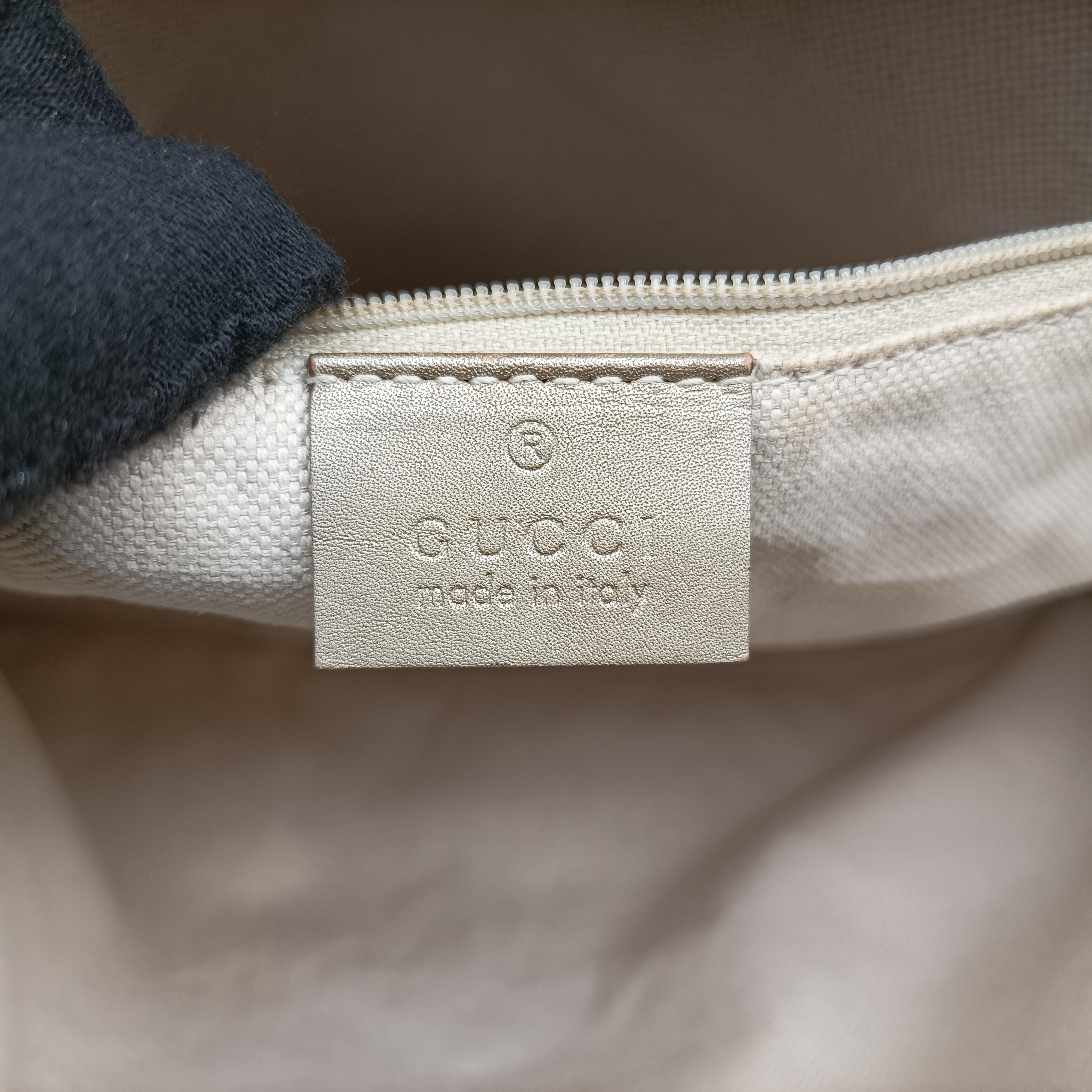 Pre-owned Gucci Sukey Golden Leather 296835 handbag | stylenewstar