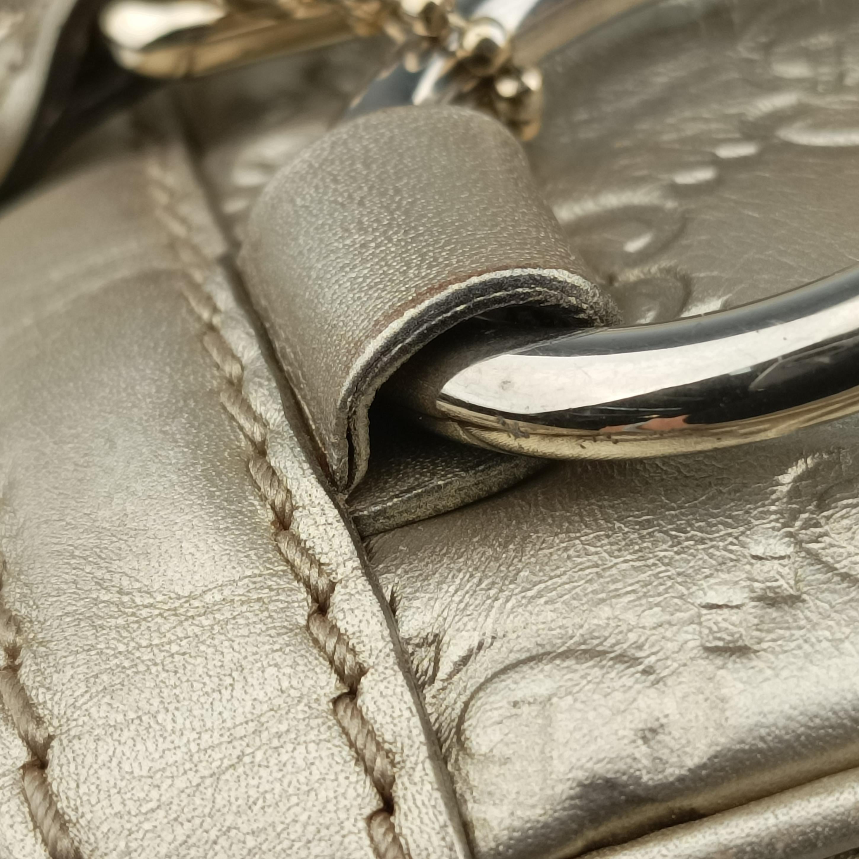 Pre-owned Gucci Sukey Golden Leather 296835 handbag | stylenewstar