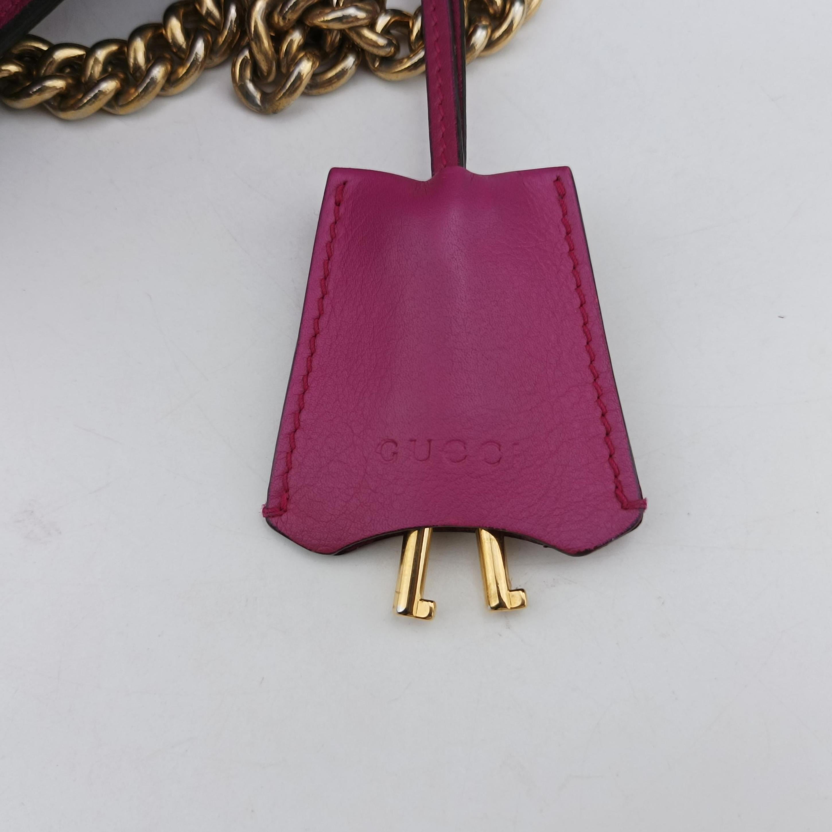 Pre-owned Gucci Padlock beige×red×pink PVC coated canvas×leather 409487 shoulderbag | stylenewstar