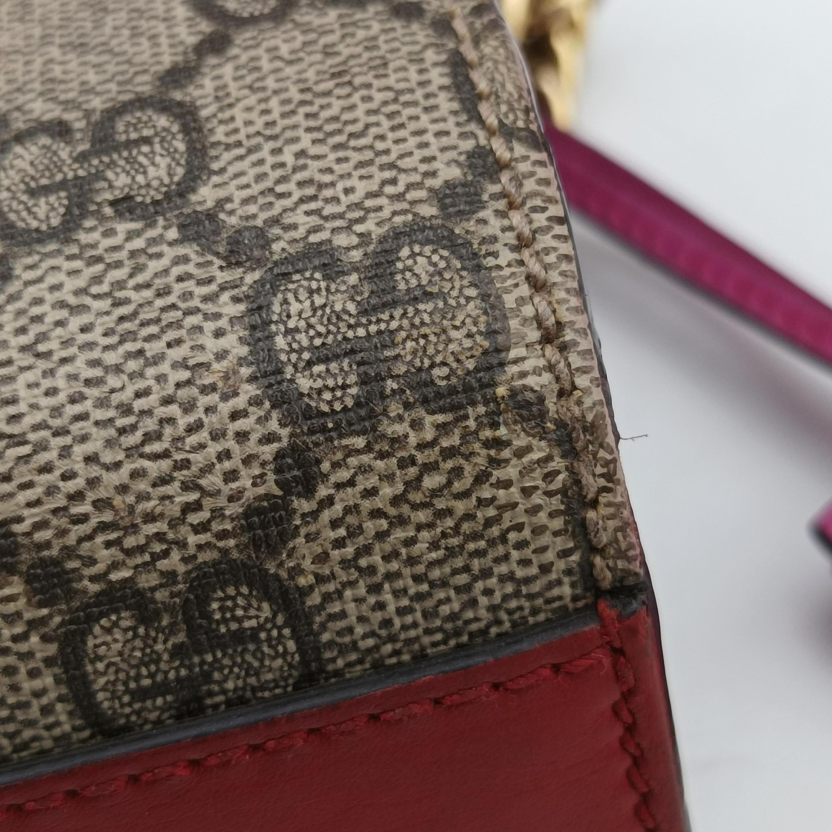 Pre-owned Gucci Padlock beige×red×pink PVC coated canvas×leather 409487 shoulderbag | stylenewstar