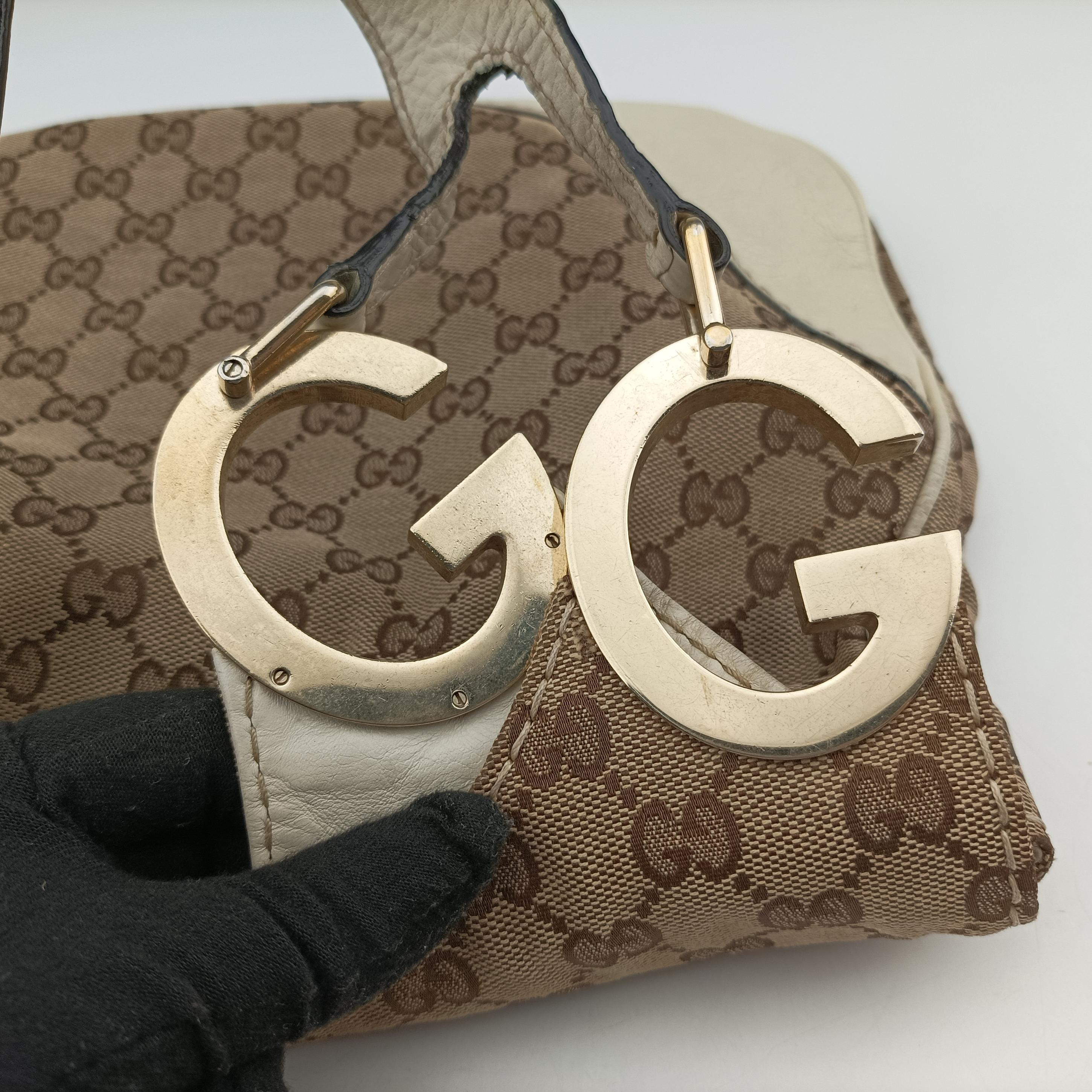 Pre-owned Gucci Charlotte WhitexBeide canvas×leather 203503 shoulderbag | stylenewstar