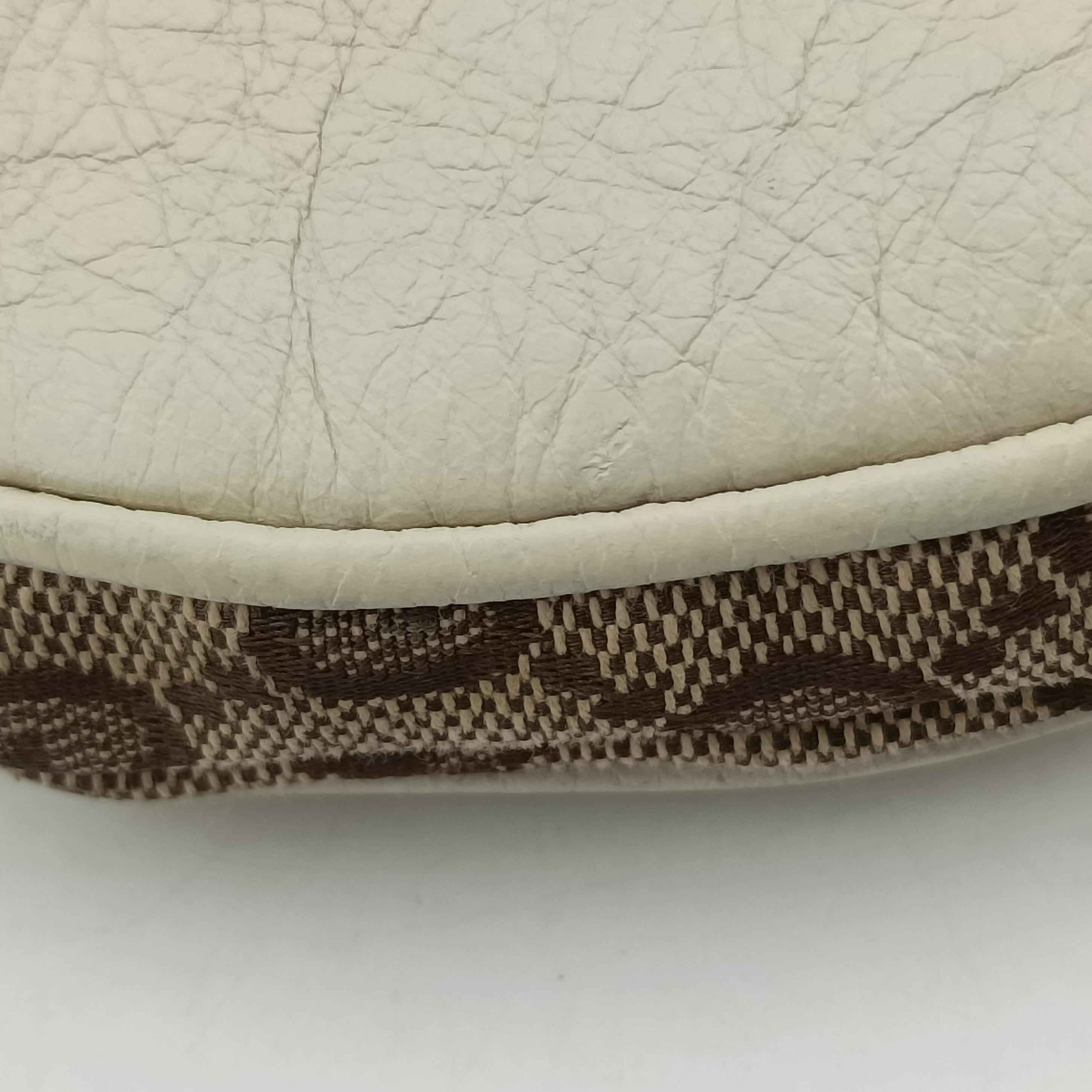 Pre-owned Gucci Charlotte WhitexBeide canvas×leather 203503 shoulderbag | stylenewstar