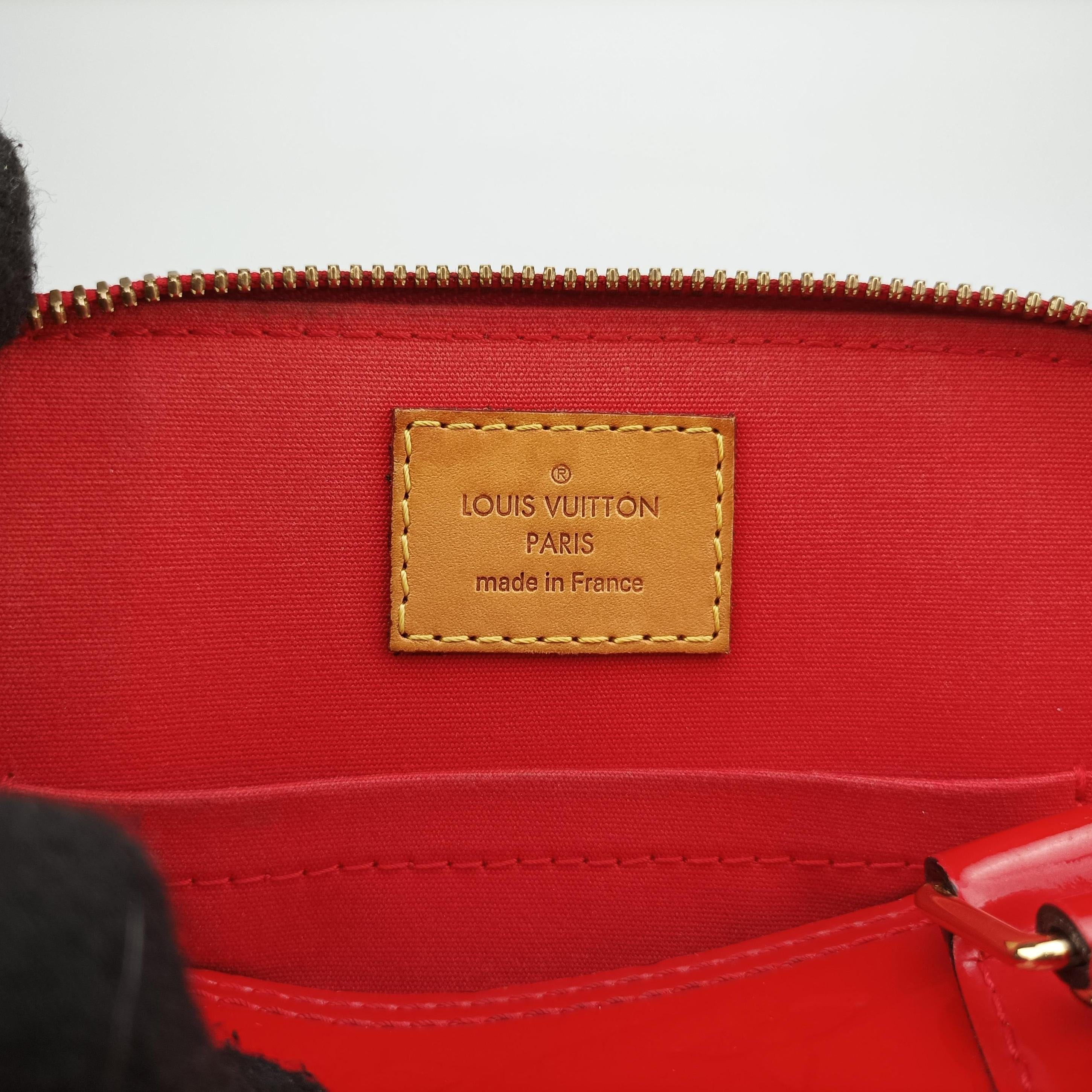 Pre-owned Louis Vuitton Alma BB CERISE Vernis M90174 shoulderbag | stylenewstar