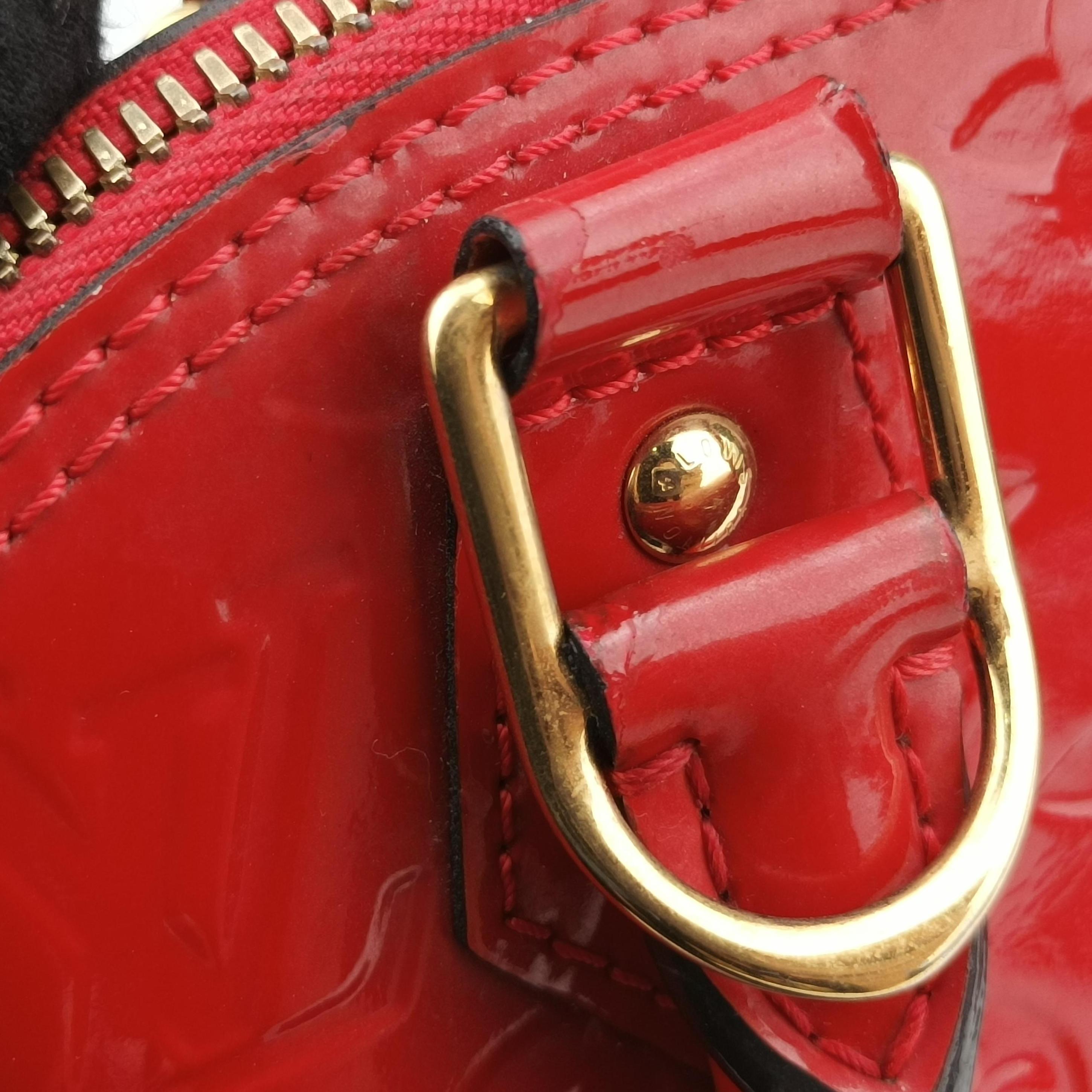 Pre-owned Louis Vuitton Alma BB CERISE Vernis M90174 shoulderbag | stylenewstar