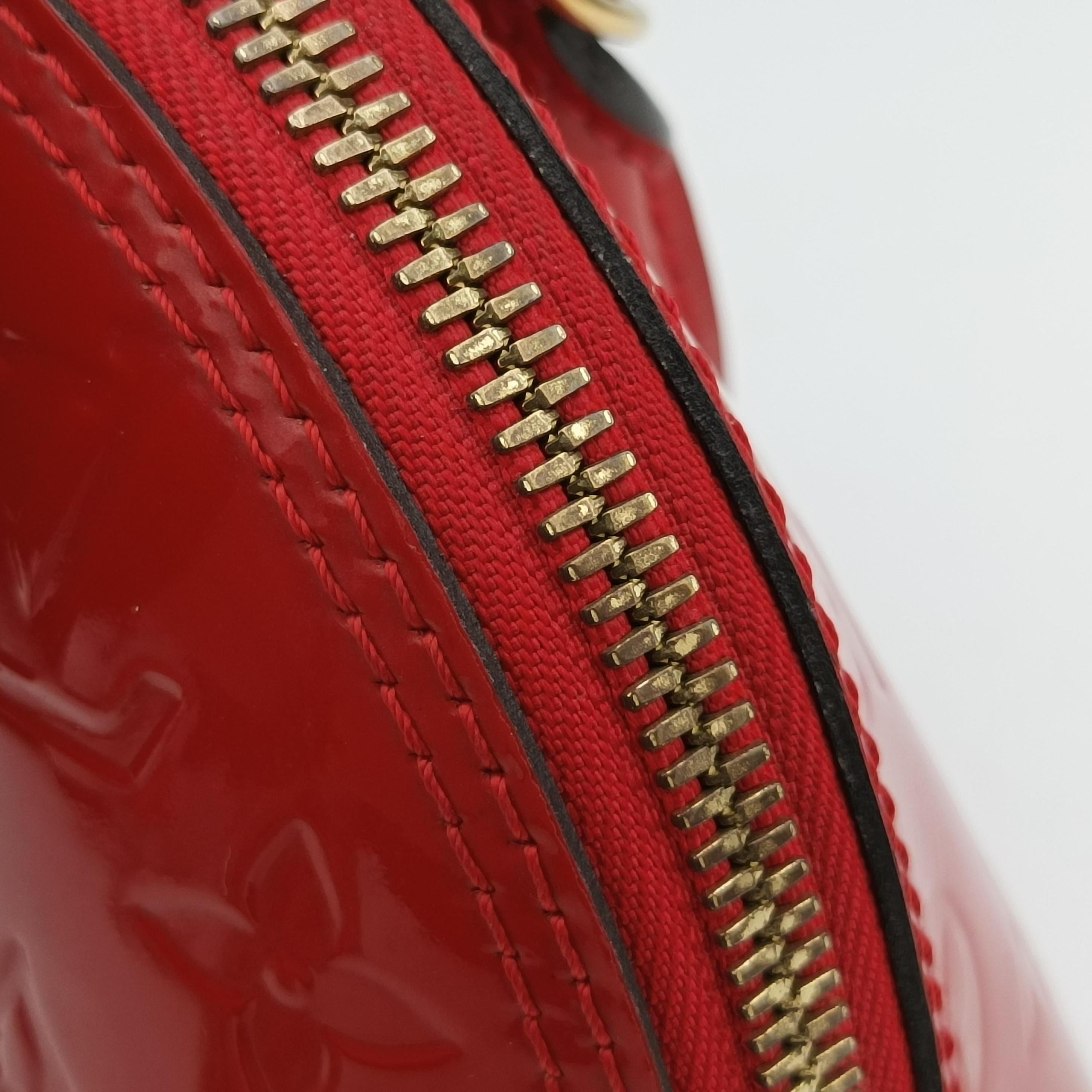 Pre-owned Louis Vuitton Alma BB CERISE Vernis M90174 shoulderbag | stylenewstar