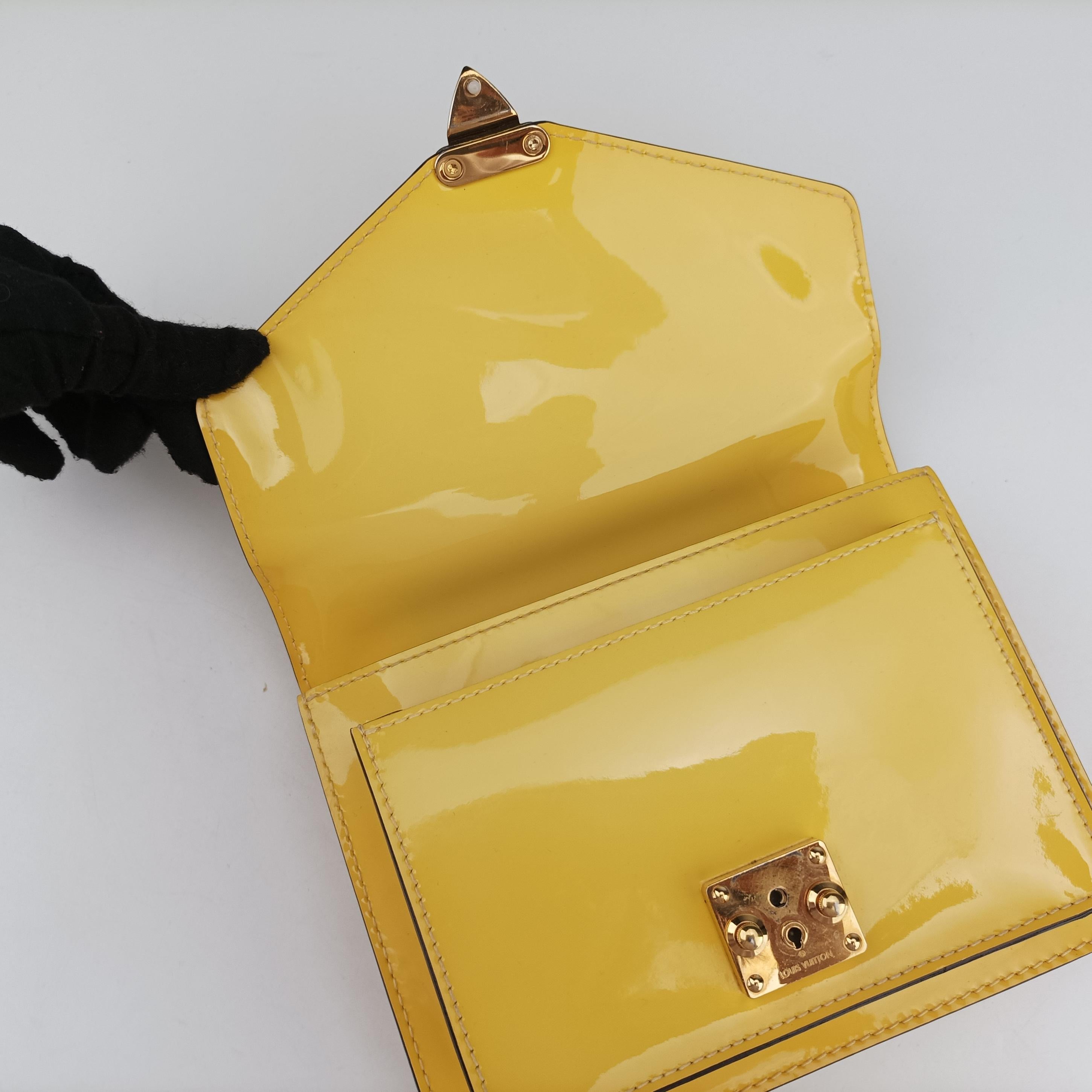 Pre-owned Louis Vuitton Monceau BB Yellow Vernis M40978 shoulderbag | stylenewstar
