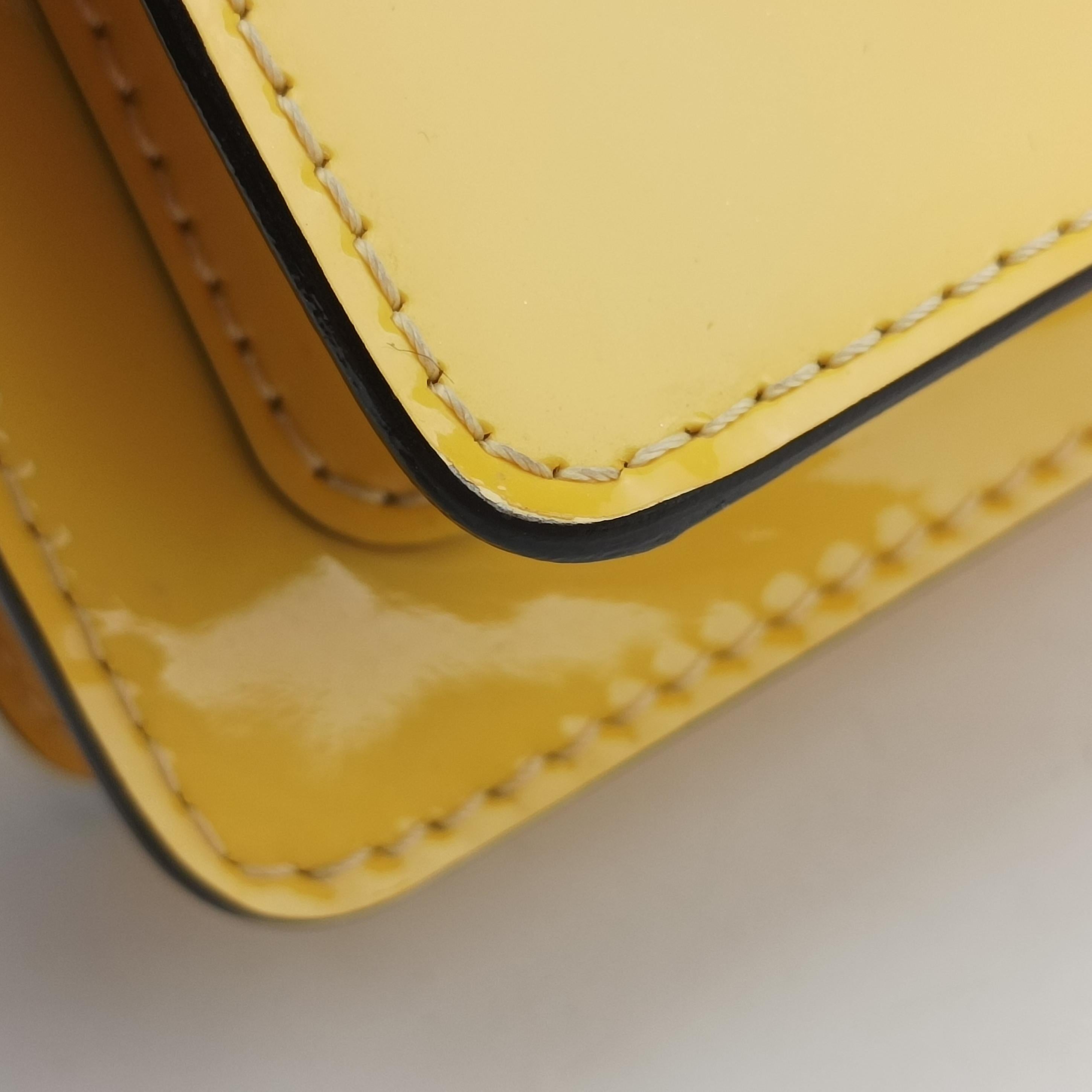 Pre-owned Louis Vuitton Monceau BB Yellow Vernis M40978 shoulderbag | stylenewstar